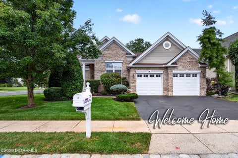 Photo of 14 Crooked Stick Place, Monroe, NJ 08831 (MLS # 22627625)