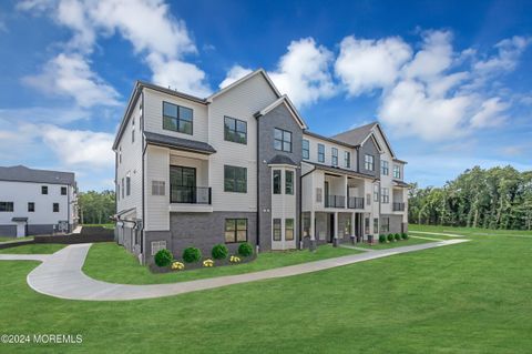 Townhouse For Rent - 603 Texas Road<br/> Marlboro, NJ 07746