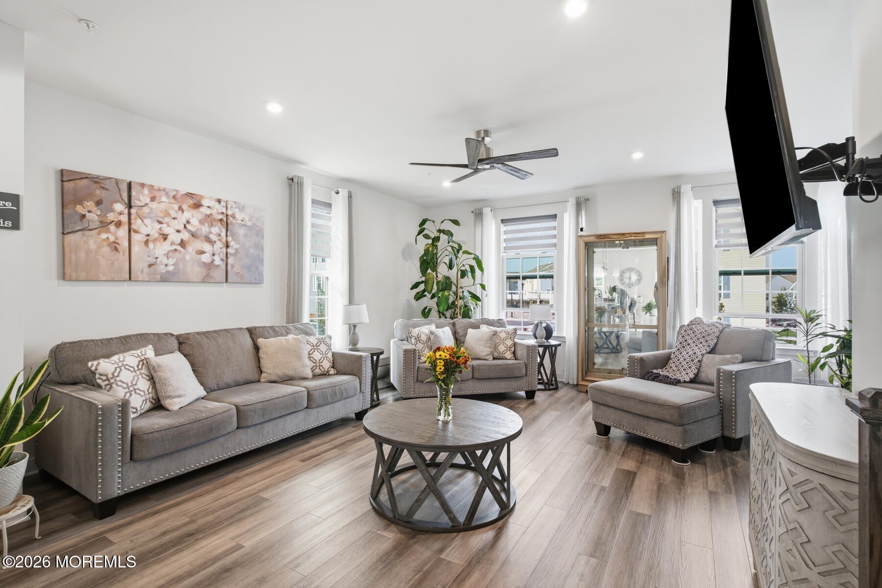 92 Anchor Way 292