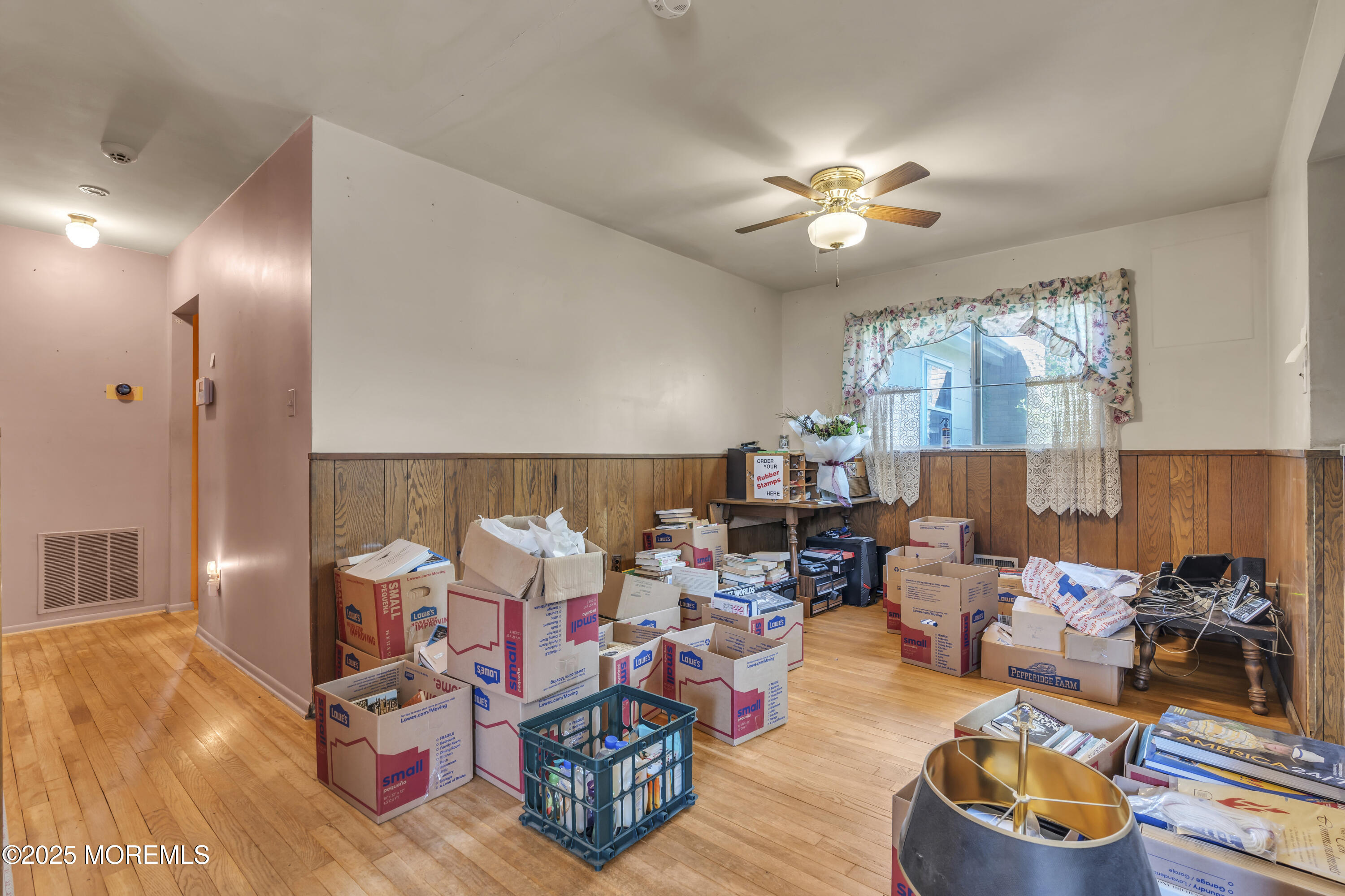 48 Bradford Road, East Brunswick, New Jersey image 6