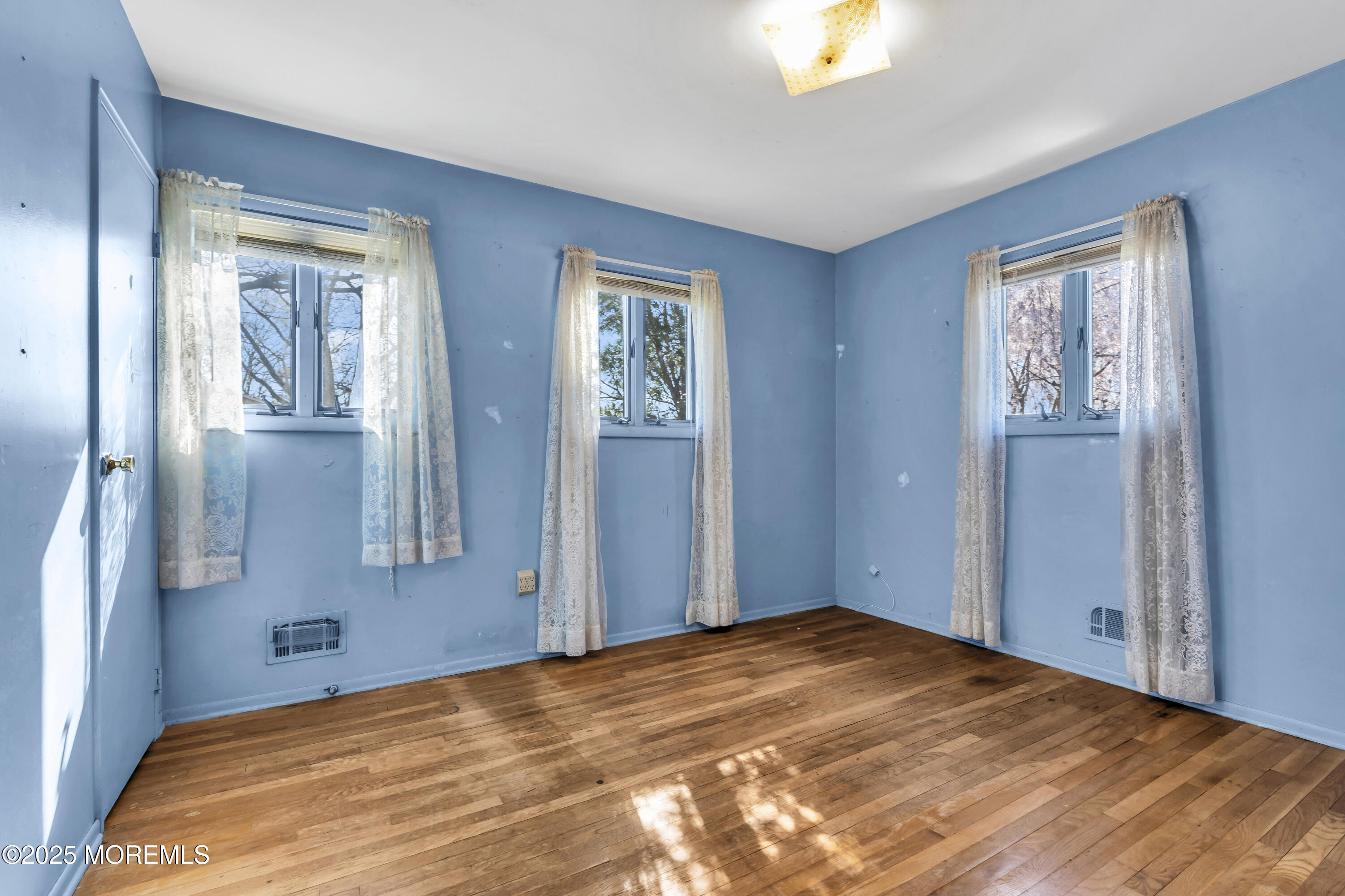 48 Bradford Road, East Brunswick, New Jersey image 16