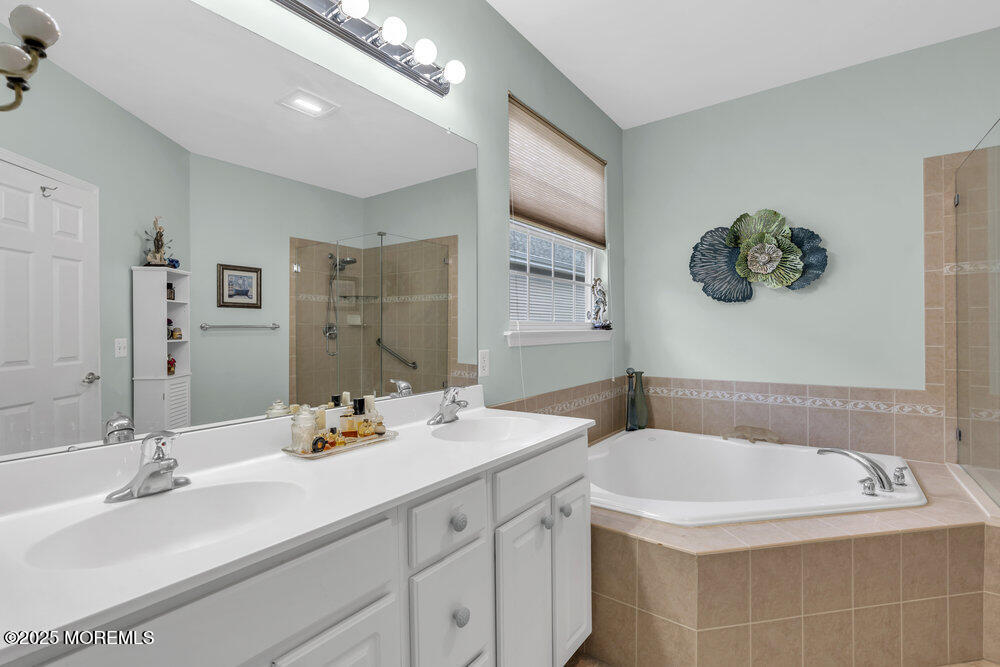 1 Breton Lane, Manalapan, New Jersey image 39