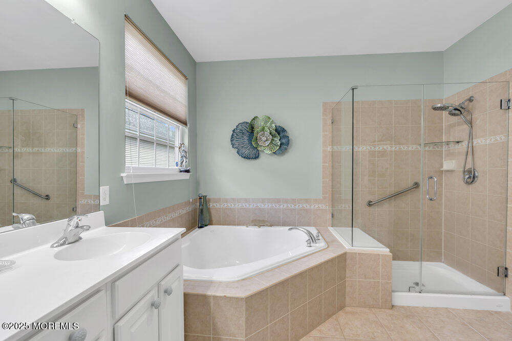 1 Breton Lane, Manalapan, New Jersey image 38