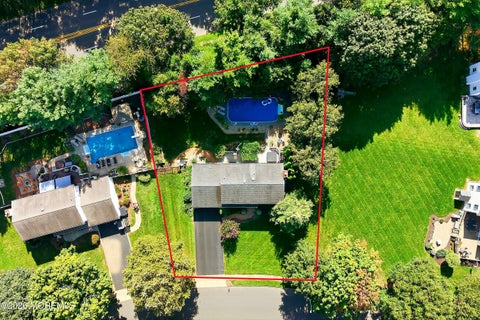 Homes For Sale - 51 Tuscan Drive<br/> Freehold, NJ 07728