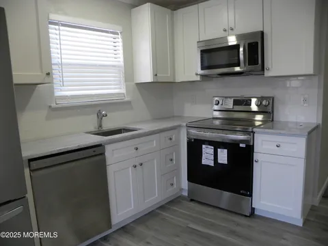 MLS: 22501702