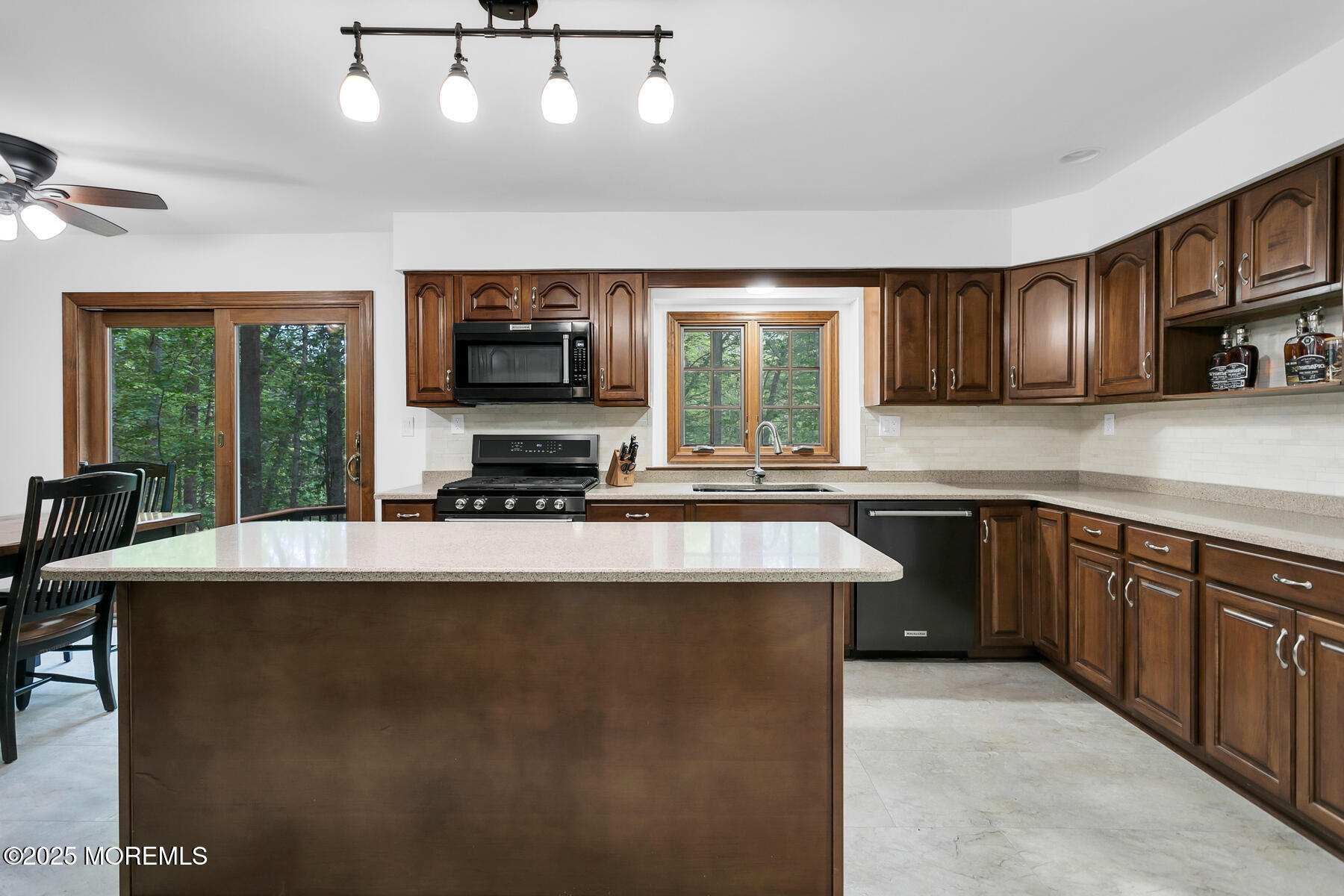 112 Deer Path Lane, Freehold, New Jersey image 19
