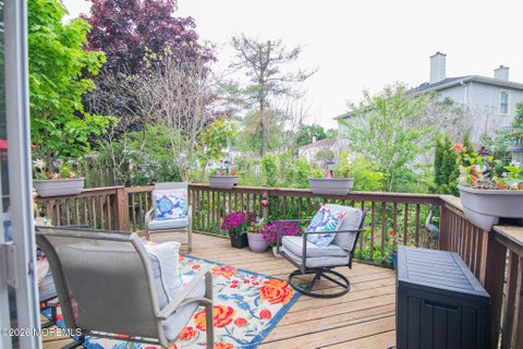 Condo For Sale - 10 Carriage Lane<br/> Englishtown, NJ 07726
