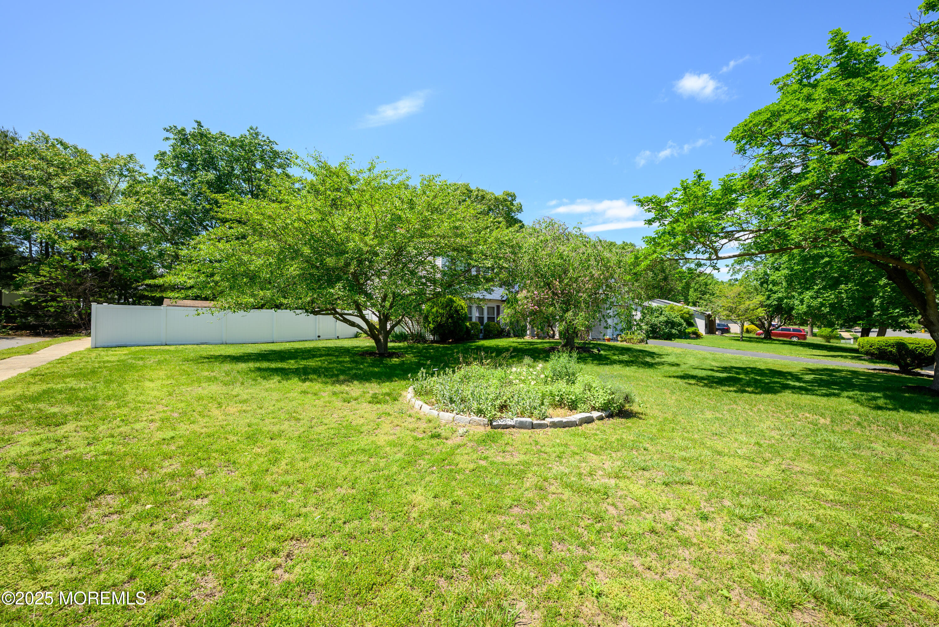 102 Buckingham Drive, Jackson, New Jersey image 3
