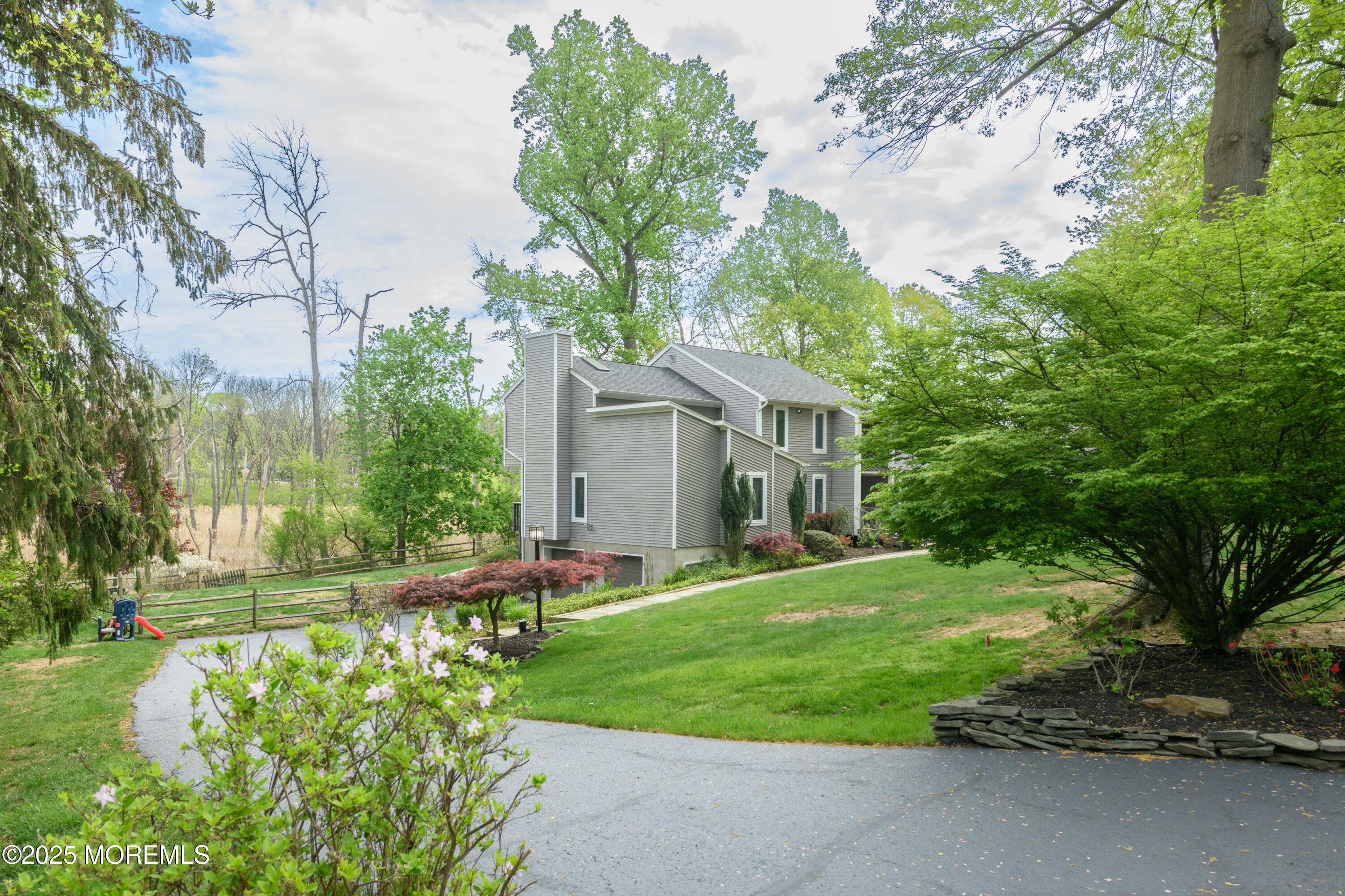 130 Willow Grove Drive, Lincroft, New Jersey image 3