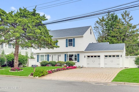 Photo of 1706 Bay Avenue, Point Pleasant, NJ 08742 (MLS # 22627585)