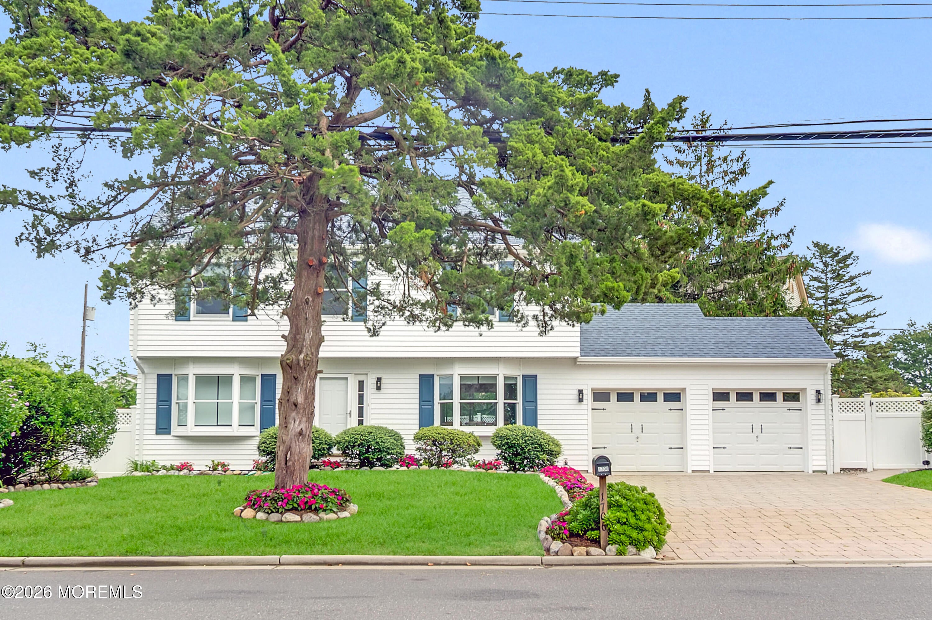1706 Bay Avenue