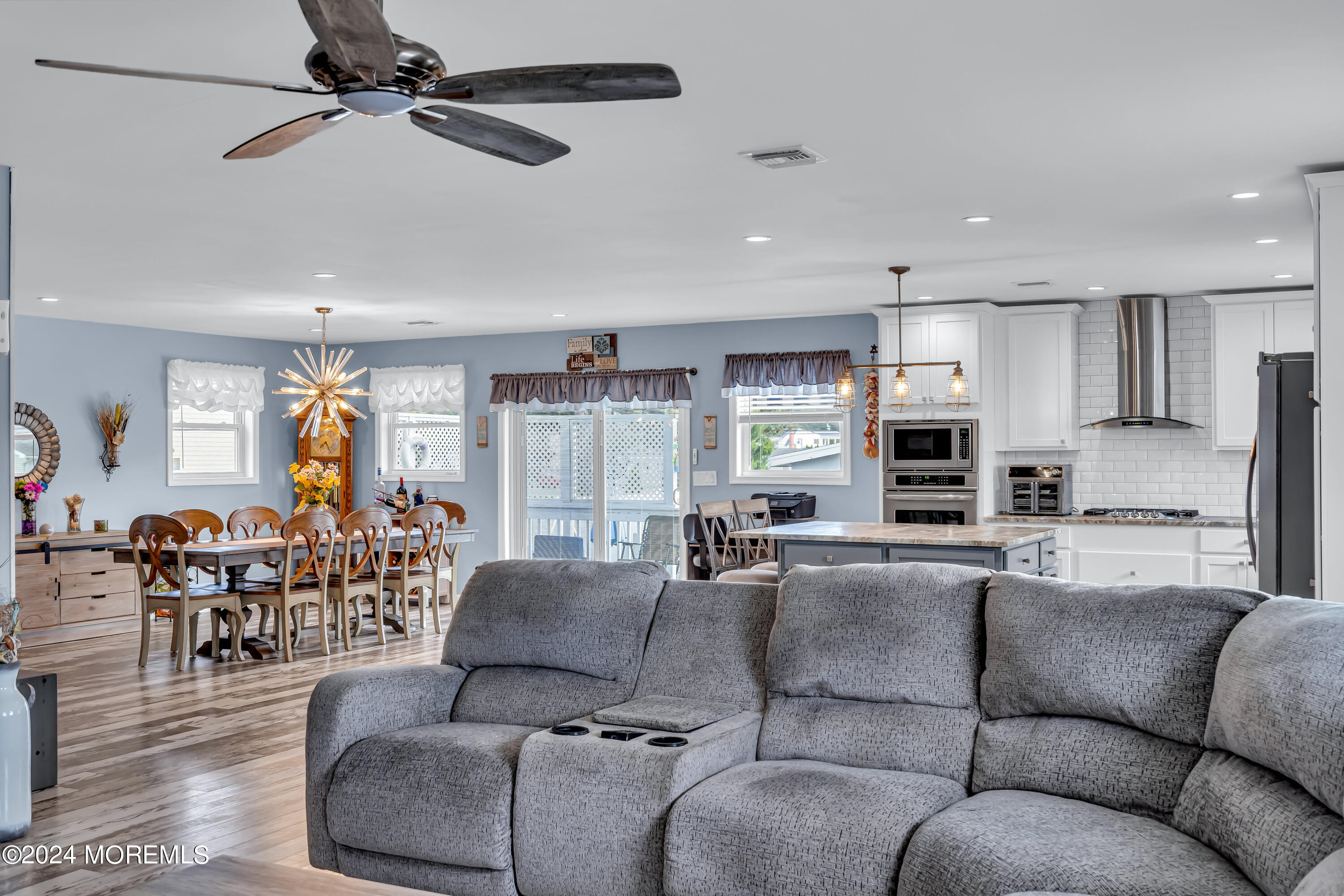 23 Charles Boulevard, Manahawkin, New Jersey image 14