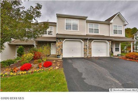 Condo For Sale - 10 Buford Court<br/> Tinton Falls, NJ 07753