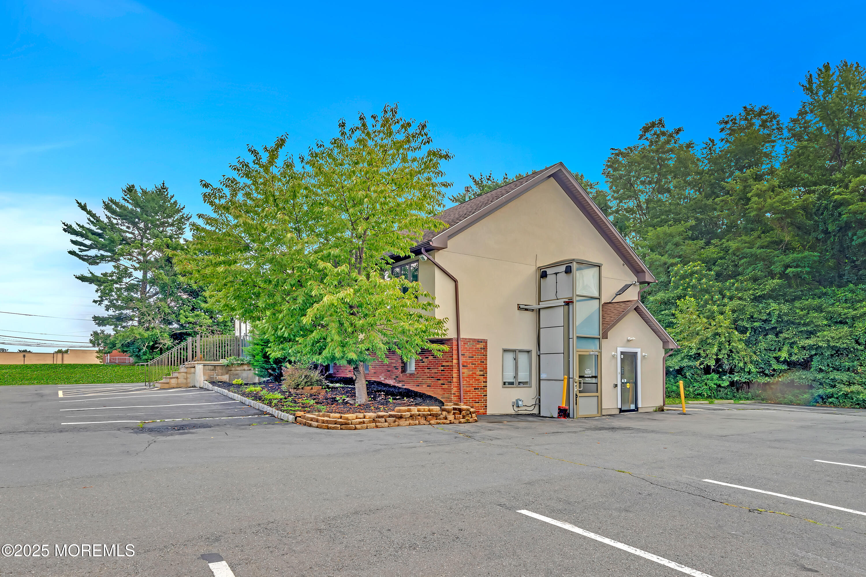 98 Craig Road