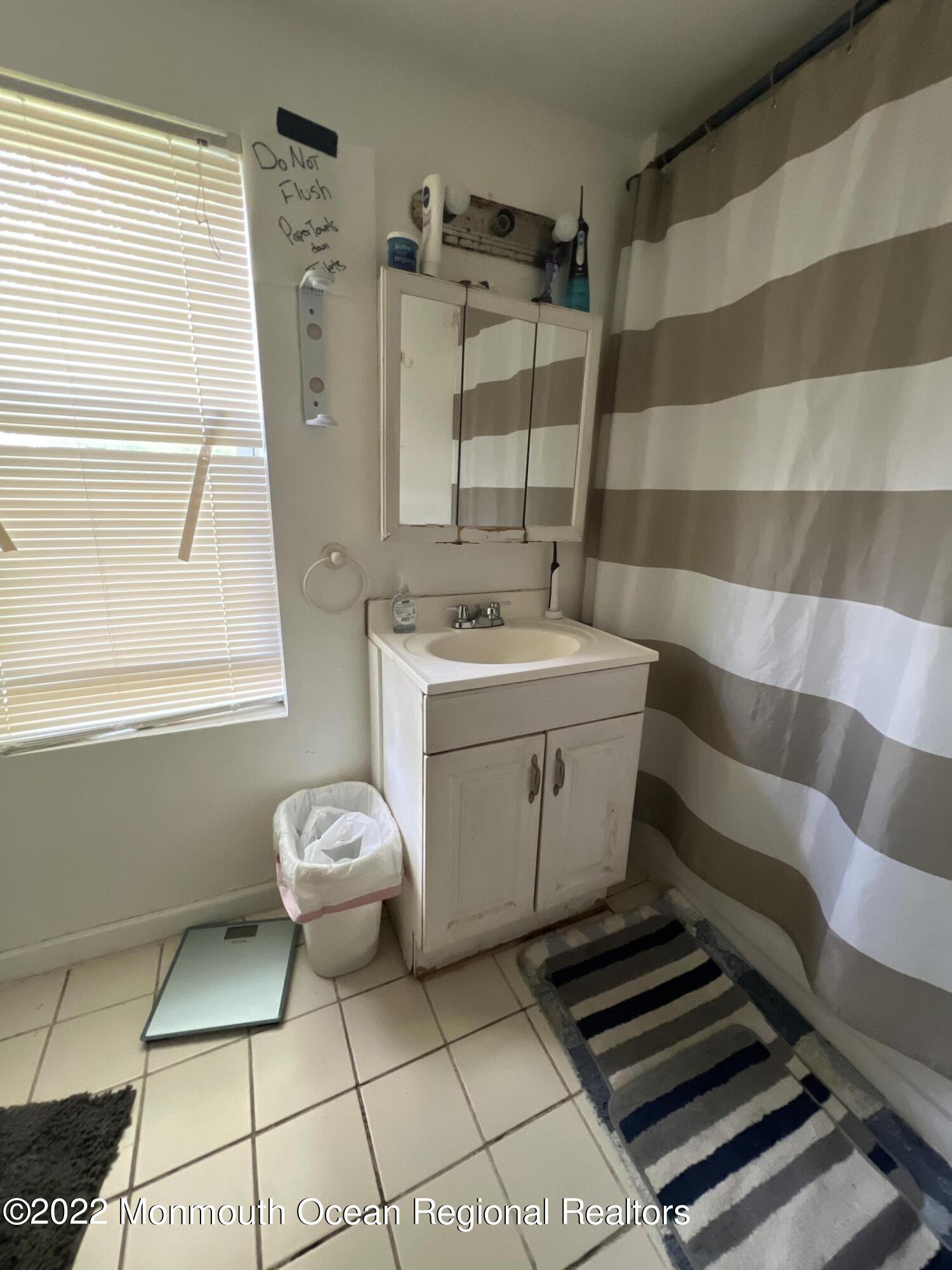 338 E Warburton Place, Long Branch, New Jersey image 7
