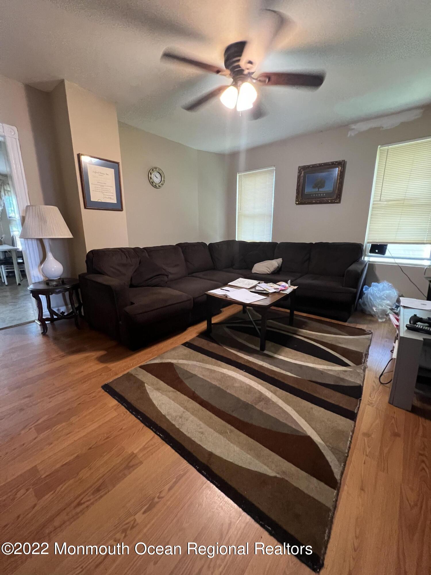 338 E Warburton Place, Long Branch, New Jersey image 4