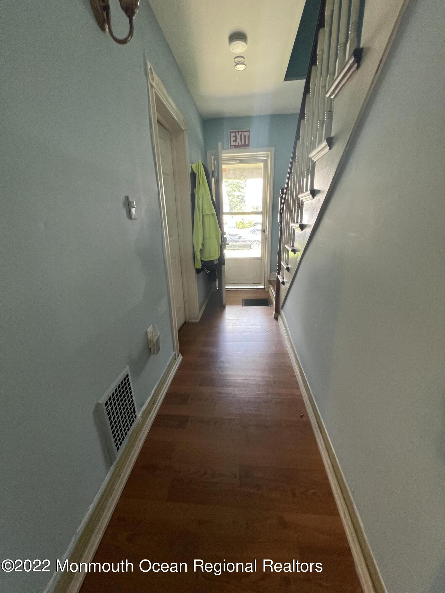 338 E Warburton Place, Long Branch, New Jersey image 16