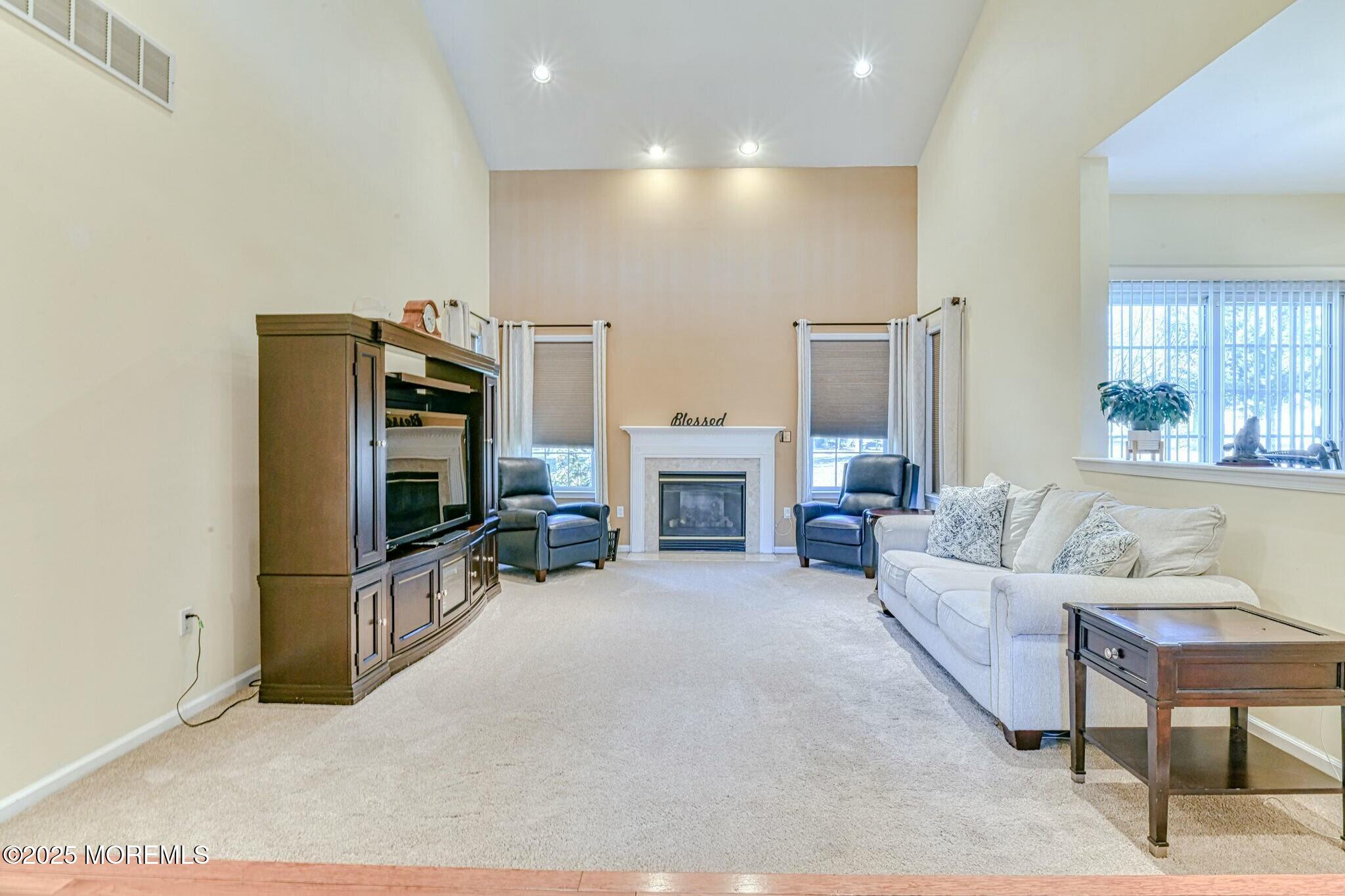 2 Kristen Court, Franklin, New Jersey image 19