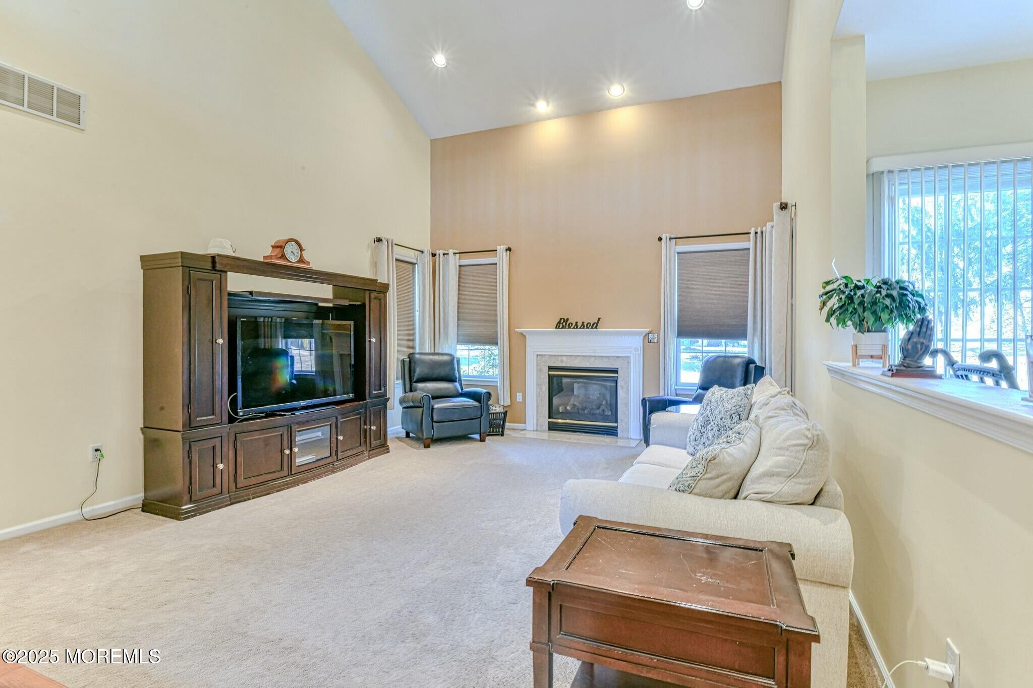 2 Kristen Court, Franklin, New Jersey image 20
