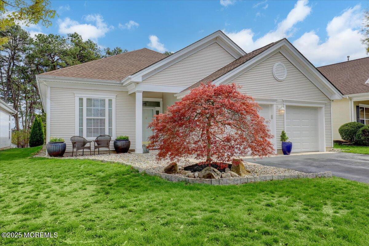 18 Greensprings Drive, Lakewood, New Jersey image 2