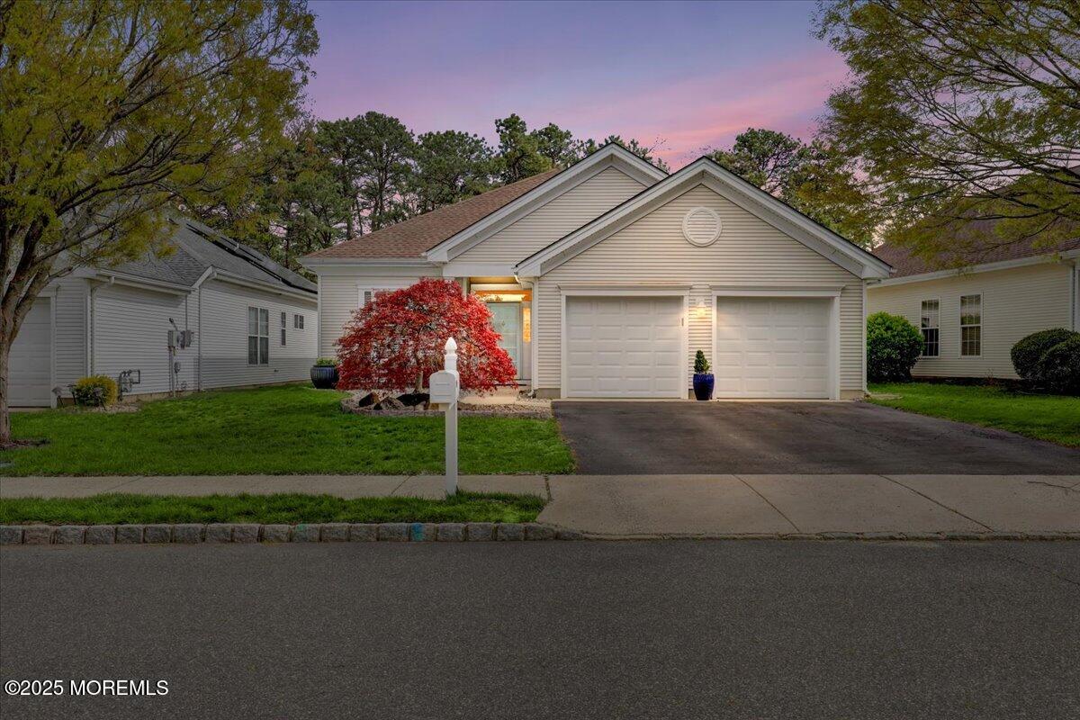 18 Greensprings Drive, Lakewood, New Jersey image 1