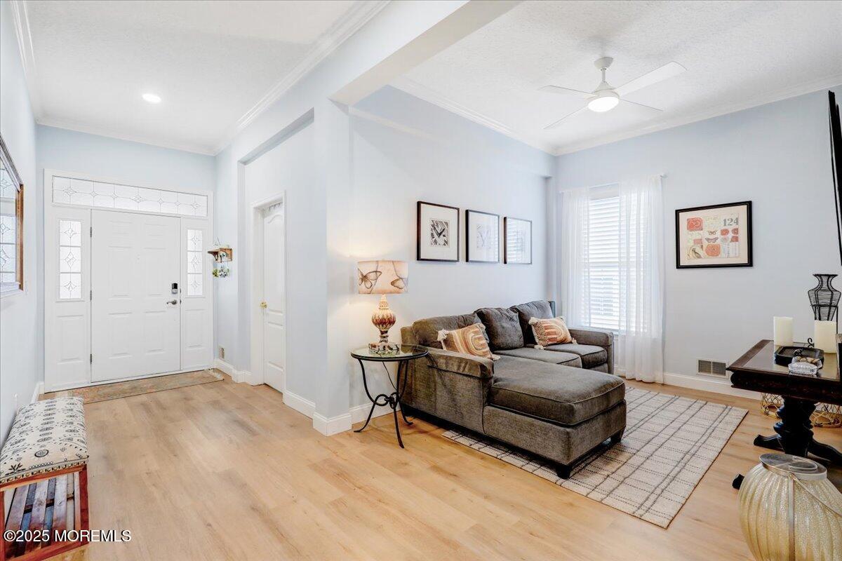 18 Greensprings Drive, Lakewood, New Jersey image 9