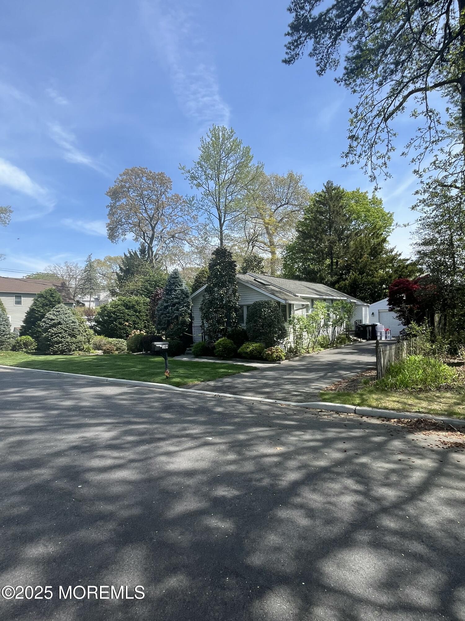 149 Chatham Avenue, Oakhurst, New Jersey image 3