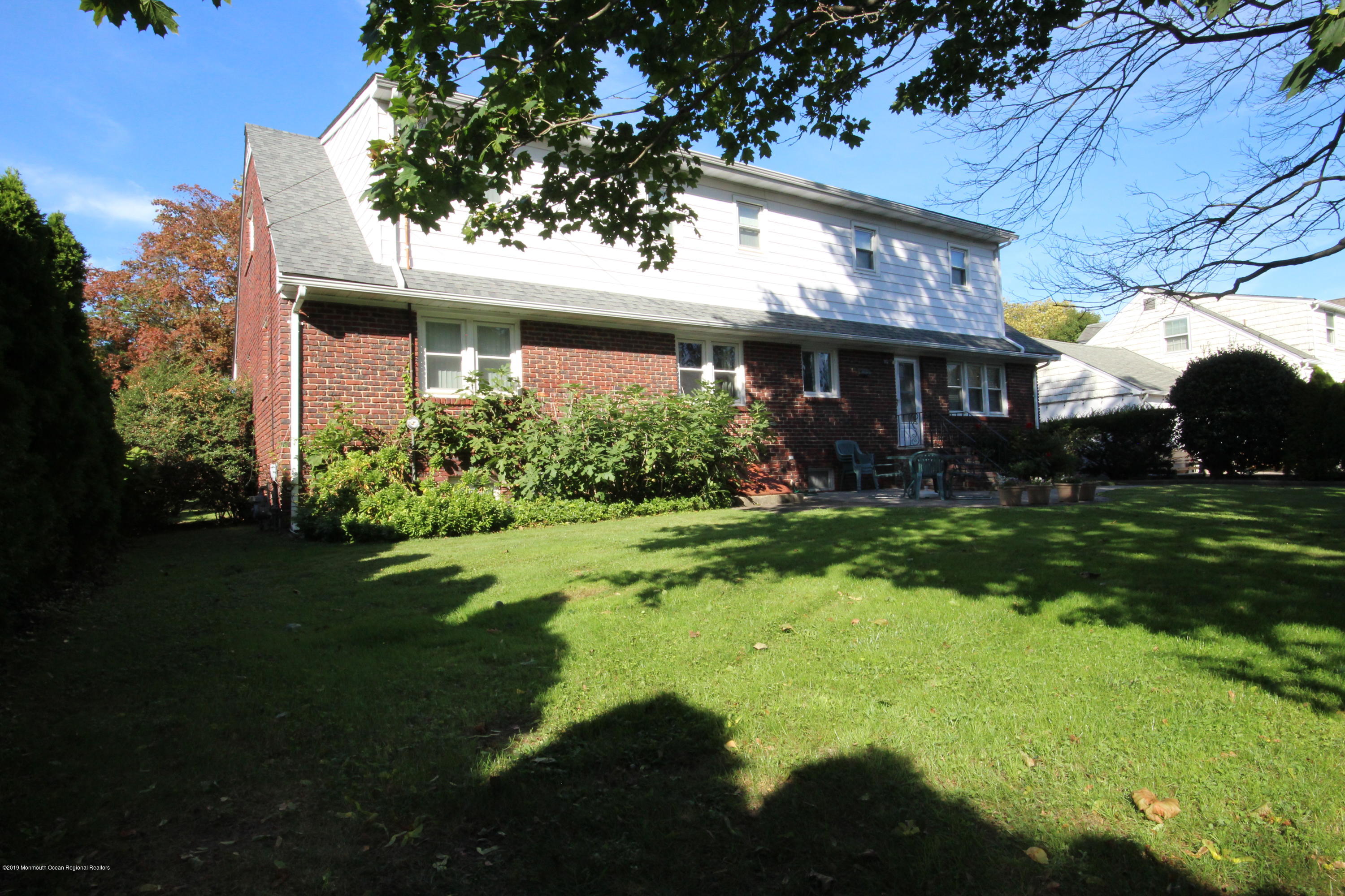 508 Crescent Parkway