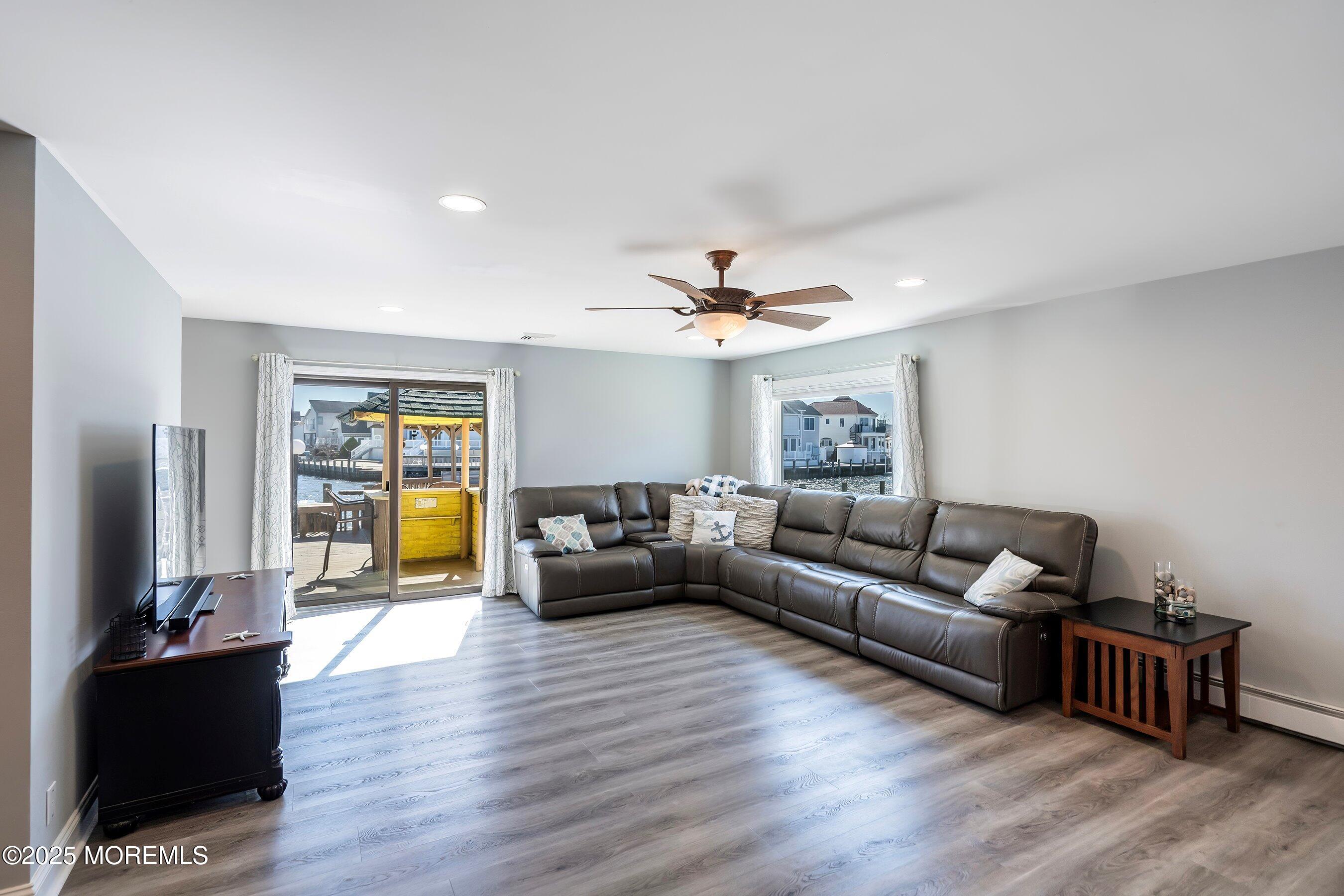 3402 Sandy Place, Toms River, New Jersey image 7