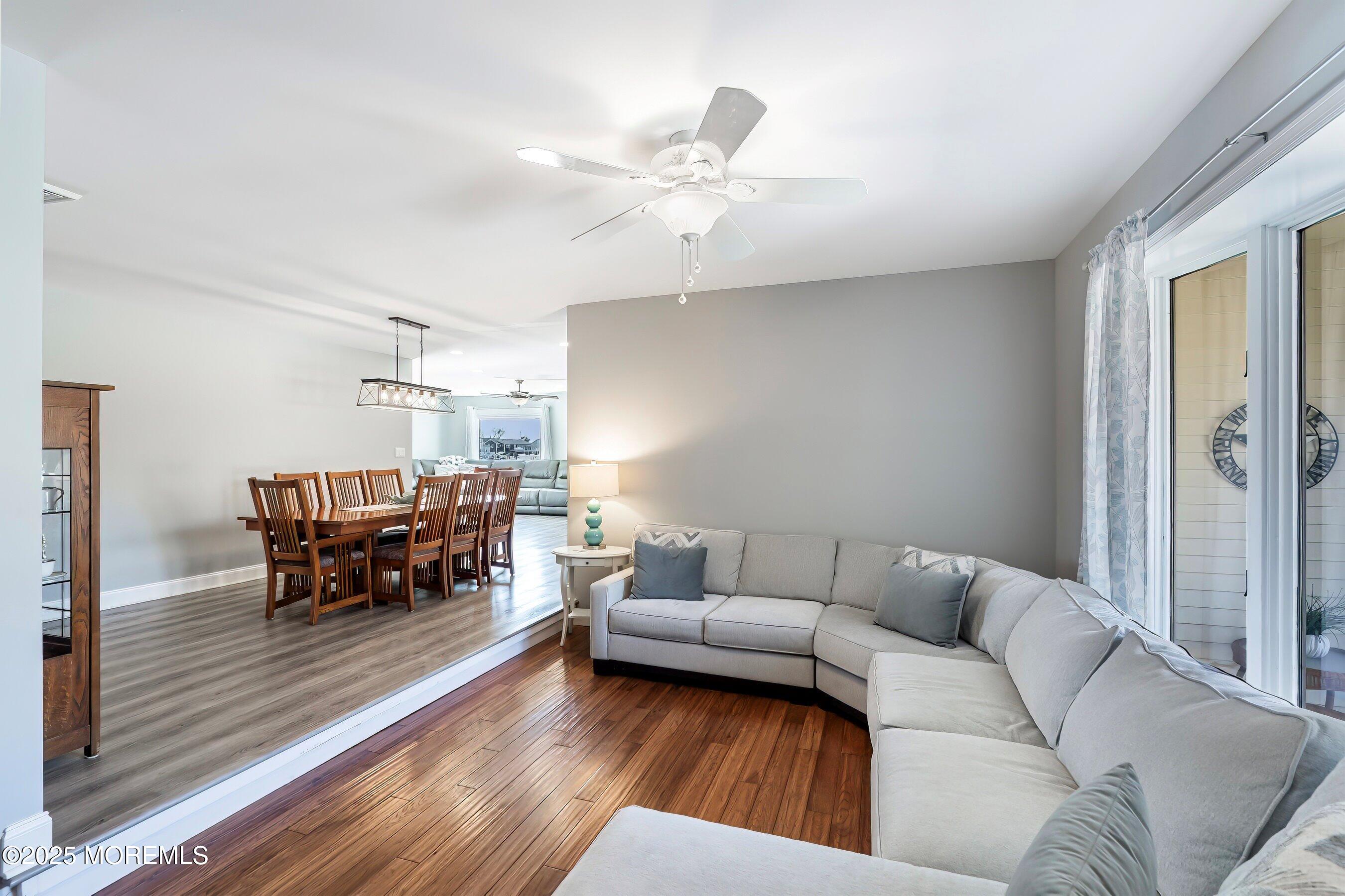 3402 Sandy Place, Toms River, New Jersey image 4