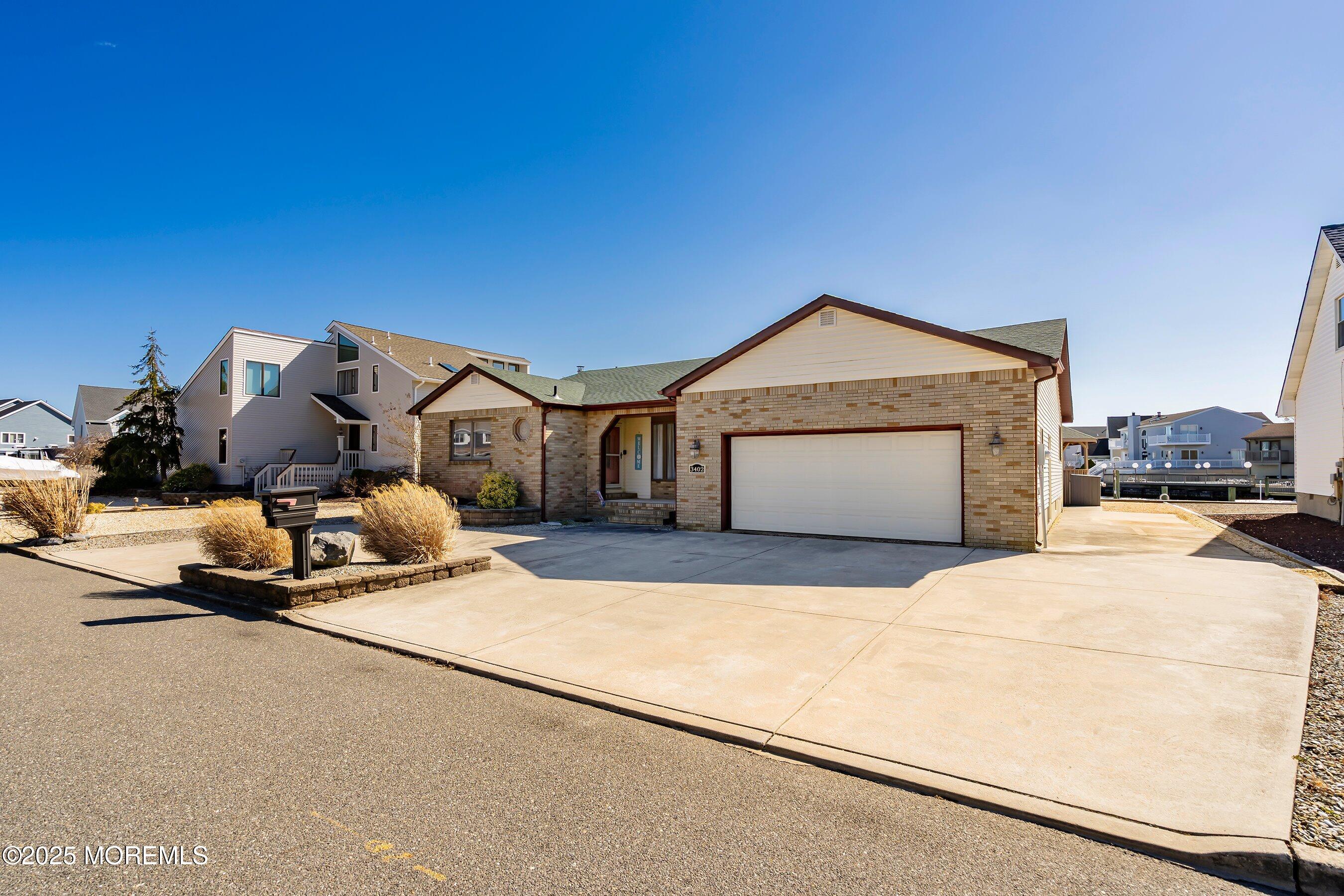 3402 Sandy Place, Toms River, New Jersey image 2