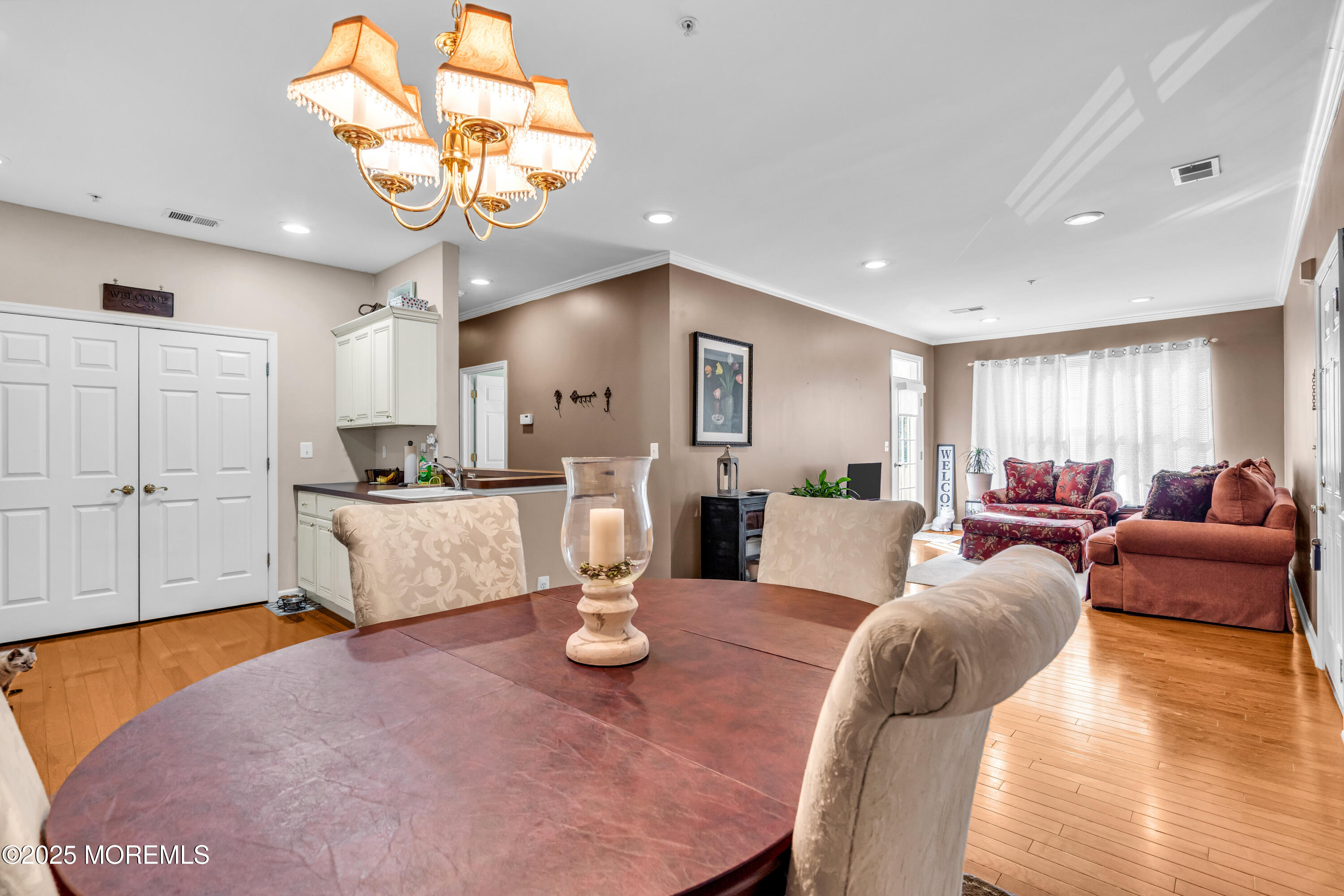 329 Sophee Lane, Lakewood, New Jersey image 10