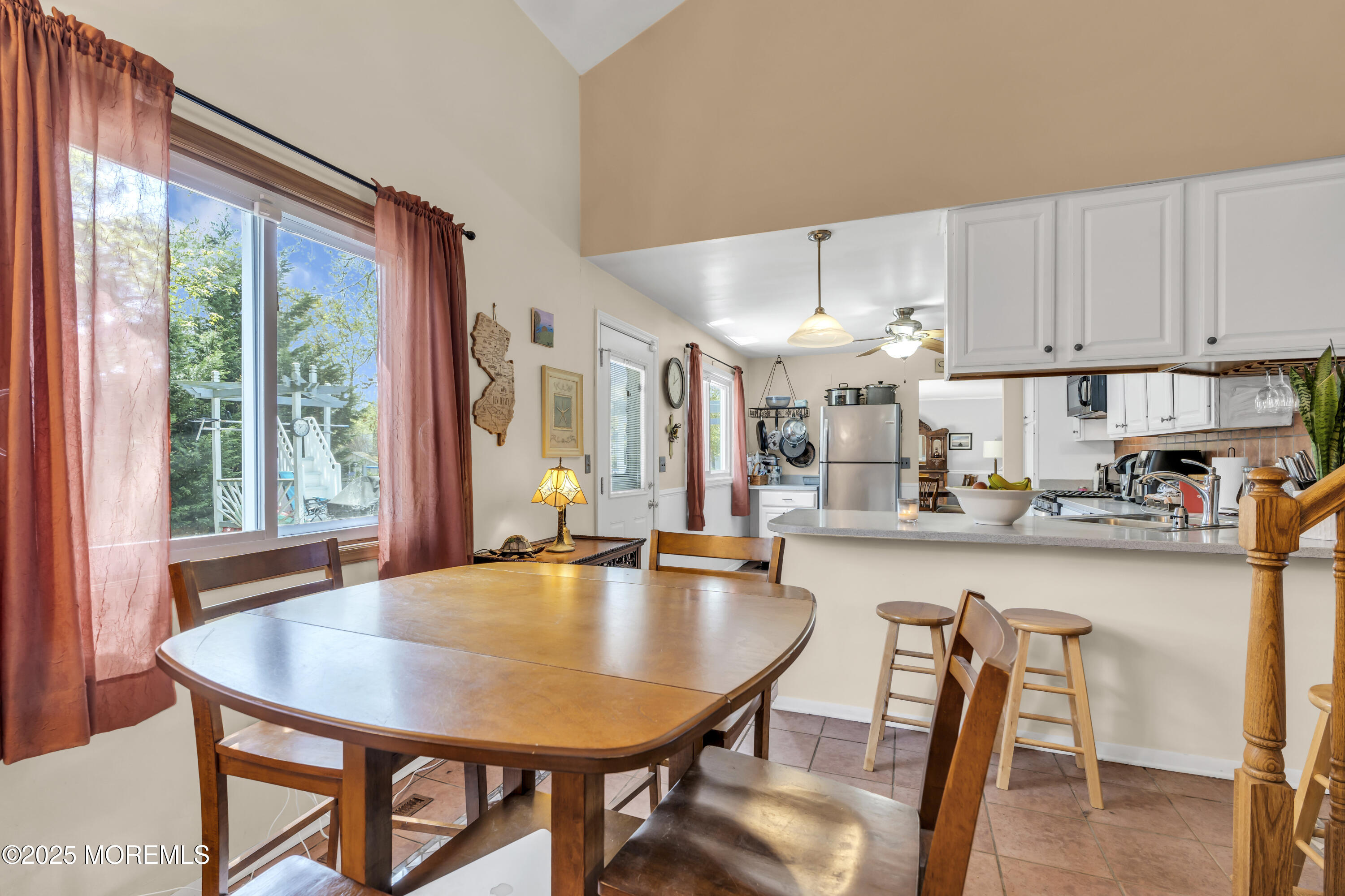 35 Bayberry Lane, Middletown, New Jersey image 12