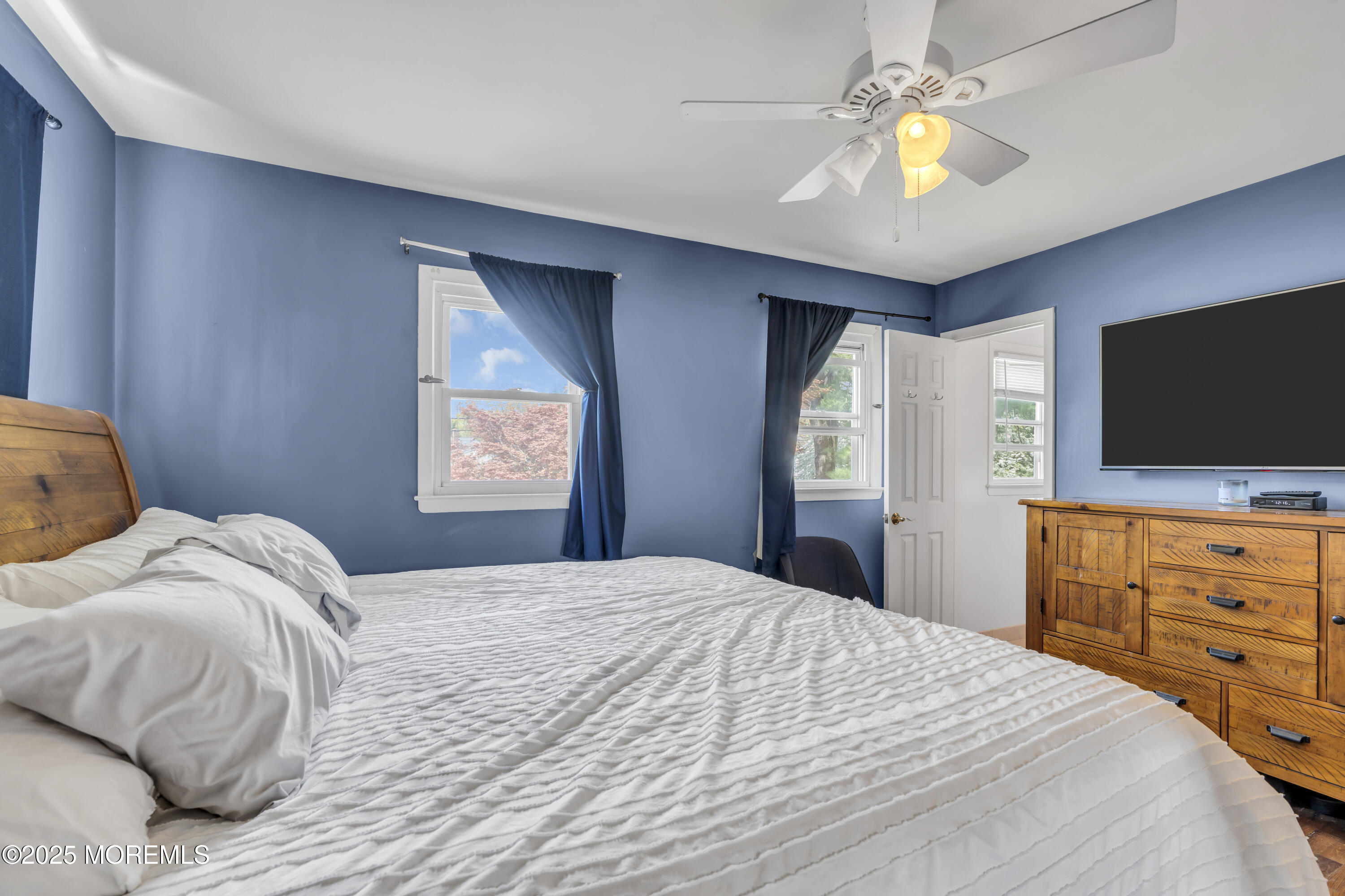 35 Bayberry Lane, Middletown, New Jersey image 22