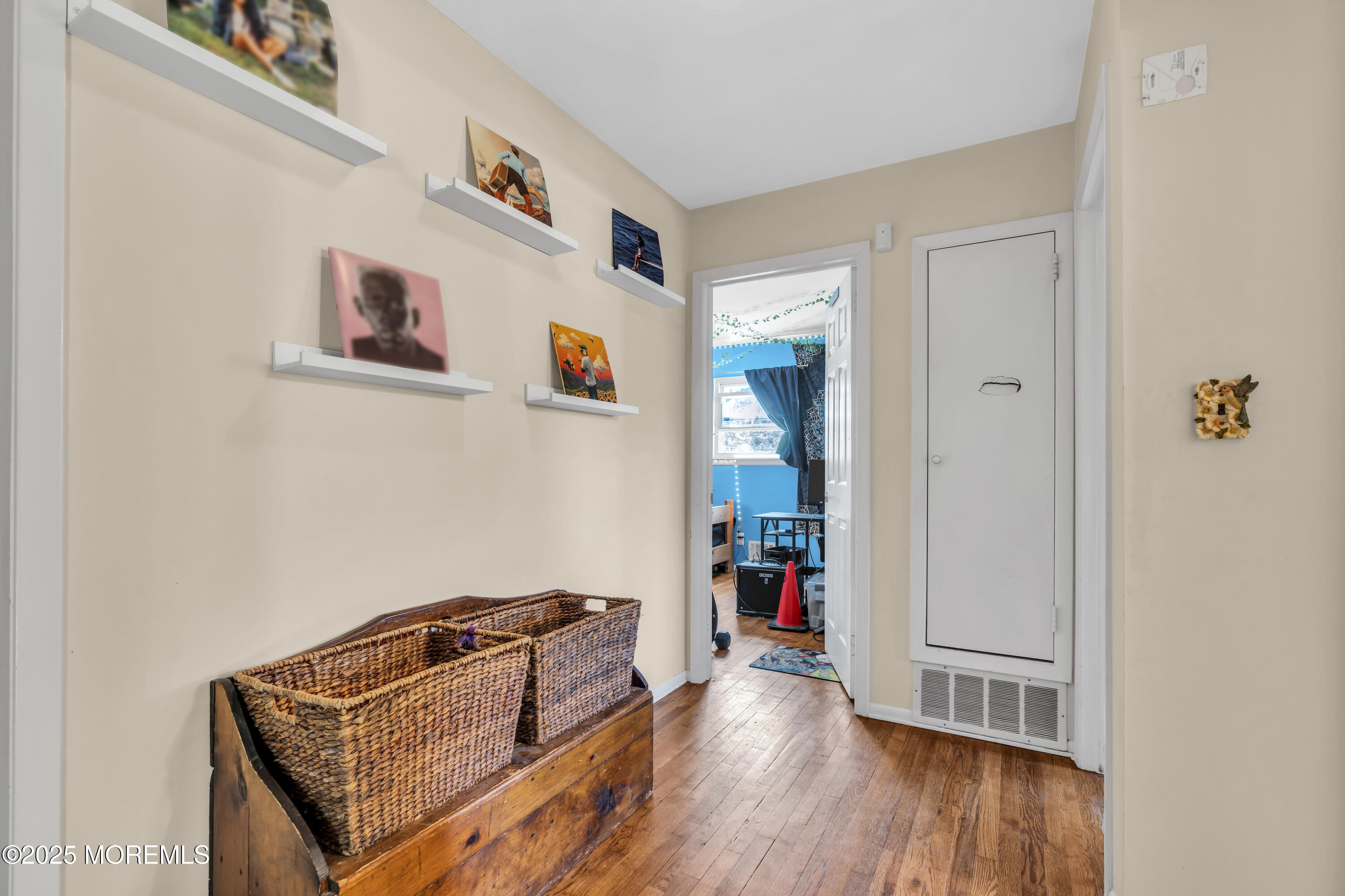 35 Bayberry Lane, Middletown, New Jersey image 18