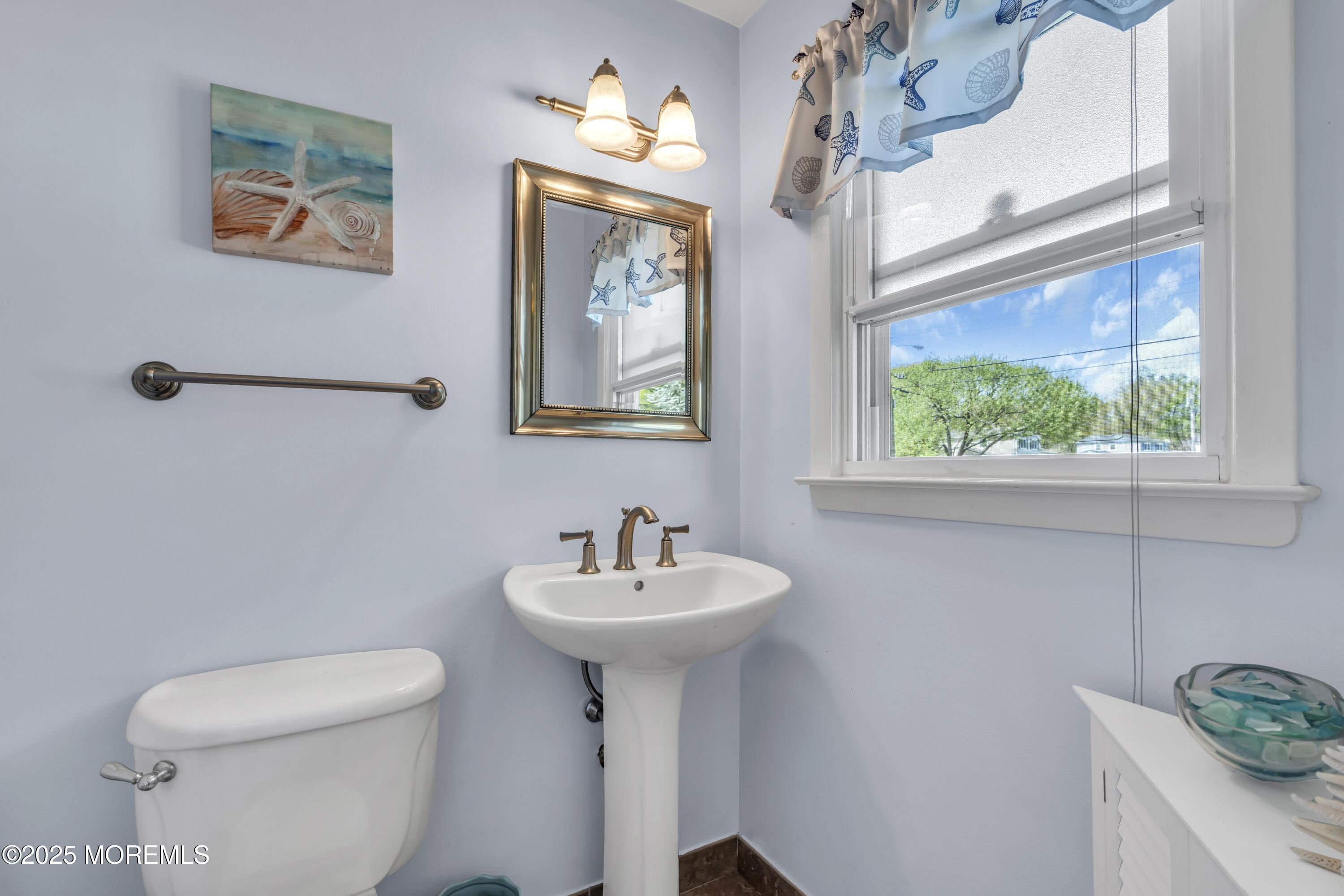 35 Bayberry Lane, Middletown, New Jersey image 7