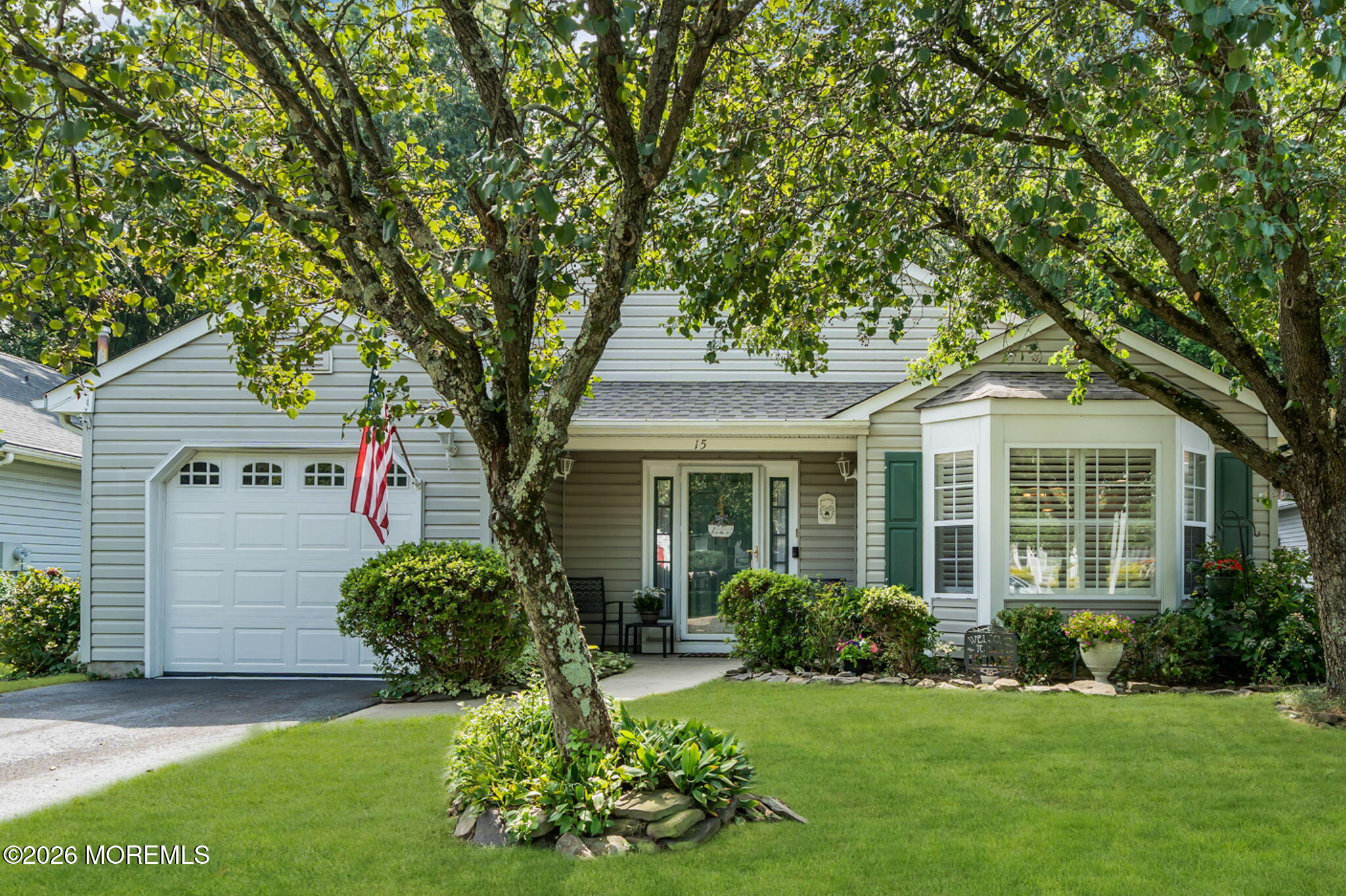 15 Brant Drive
