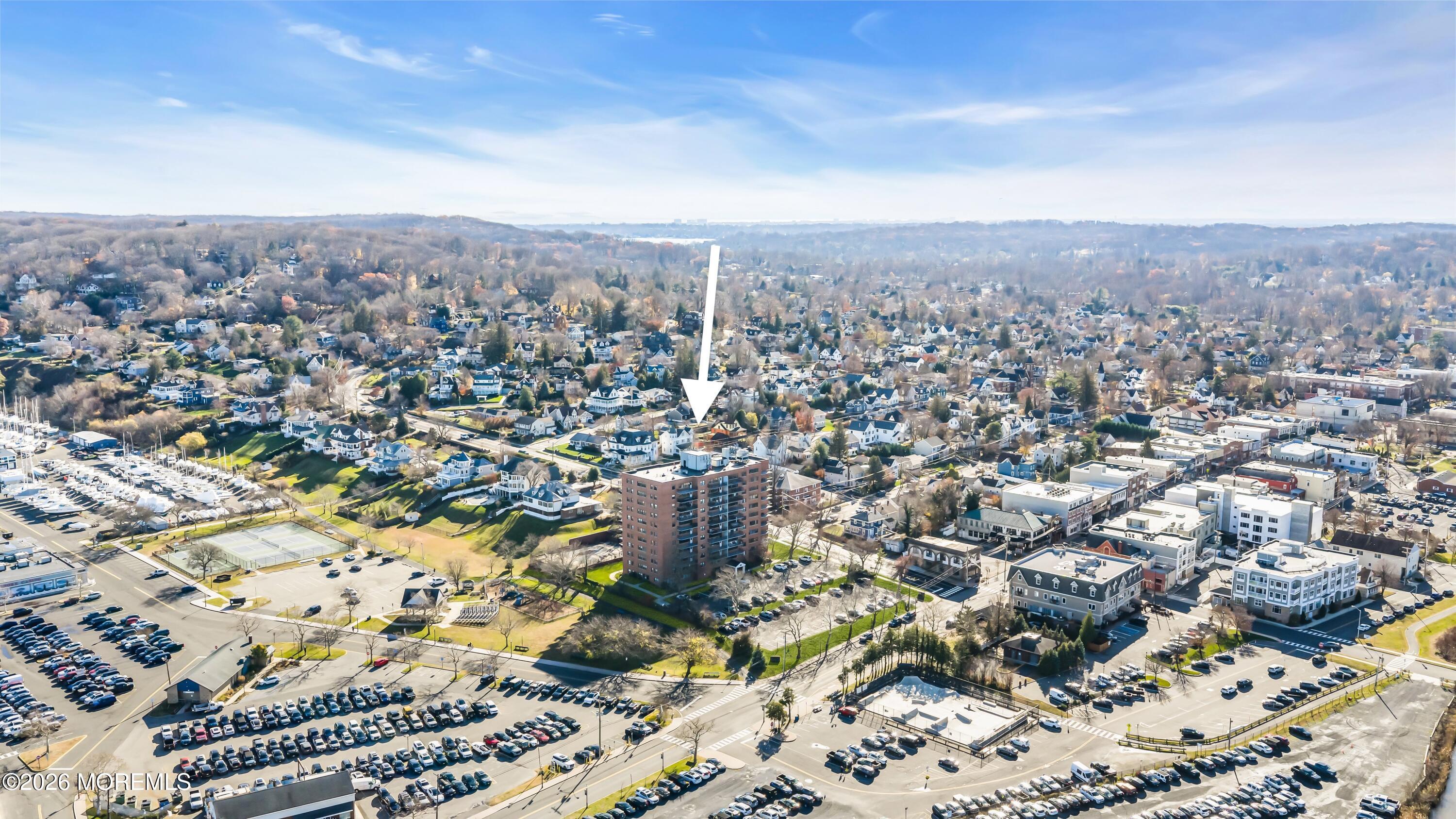 10 Ocean Boulevard 1F