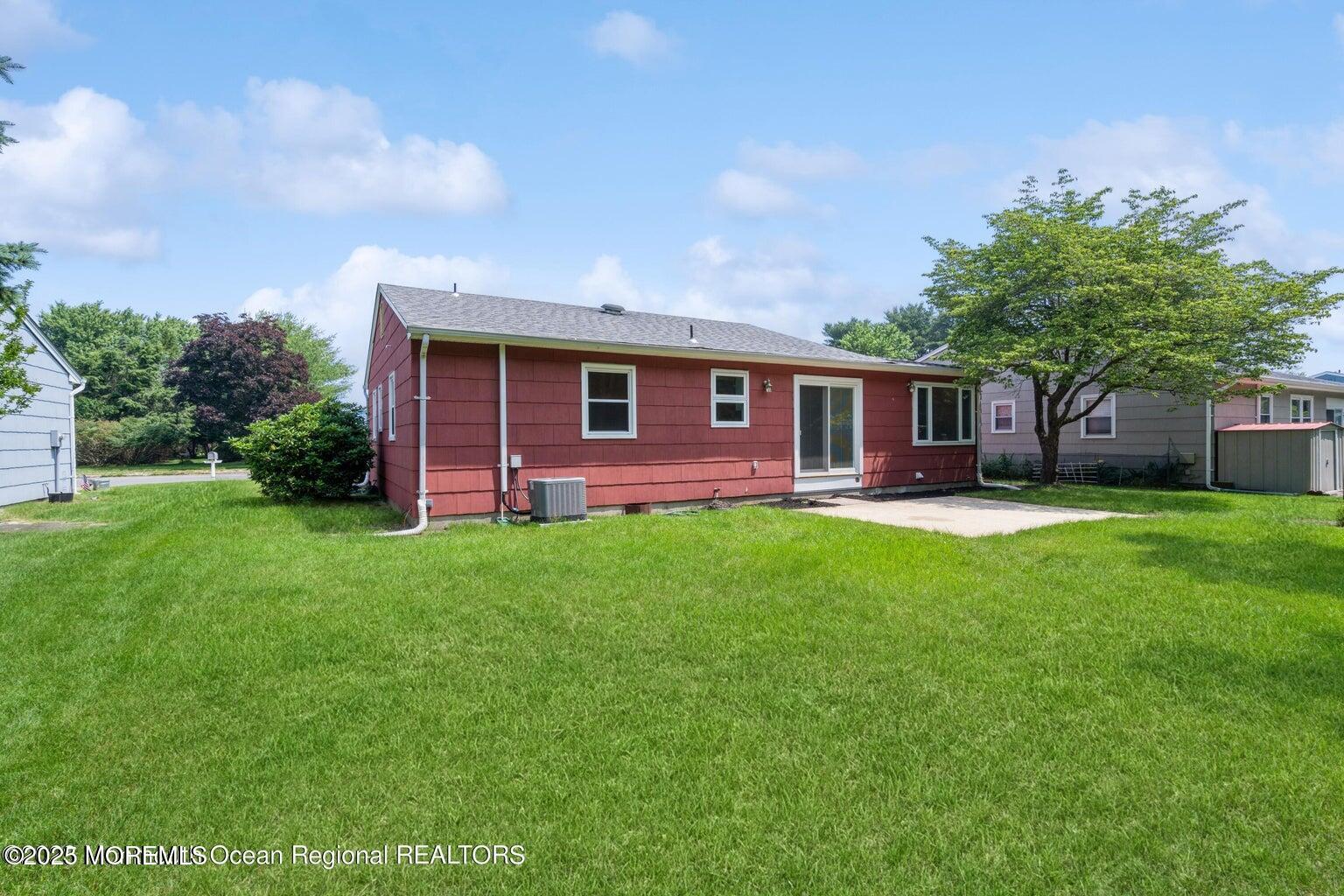 15 Westbrook Drive, Toms River, New Jersey image 10