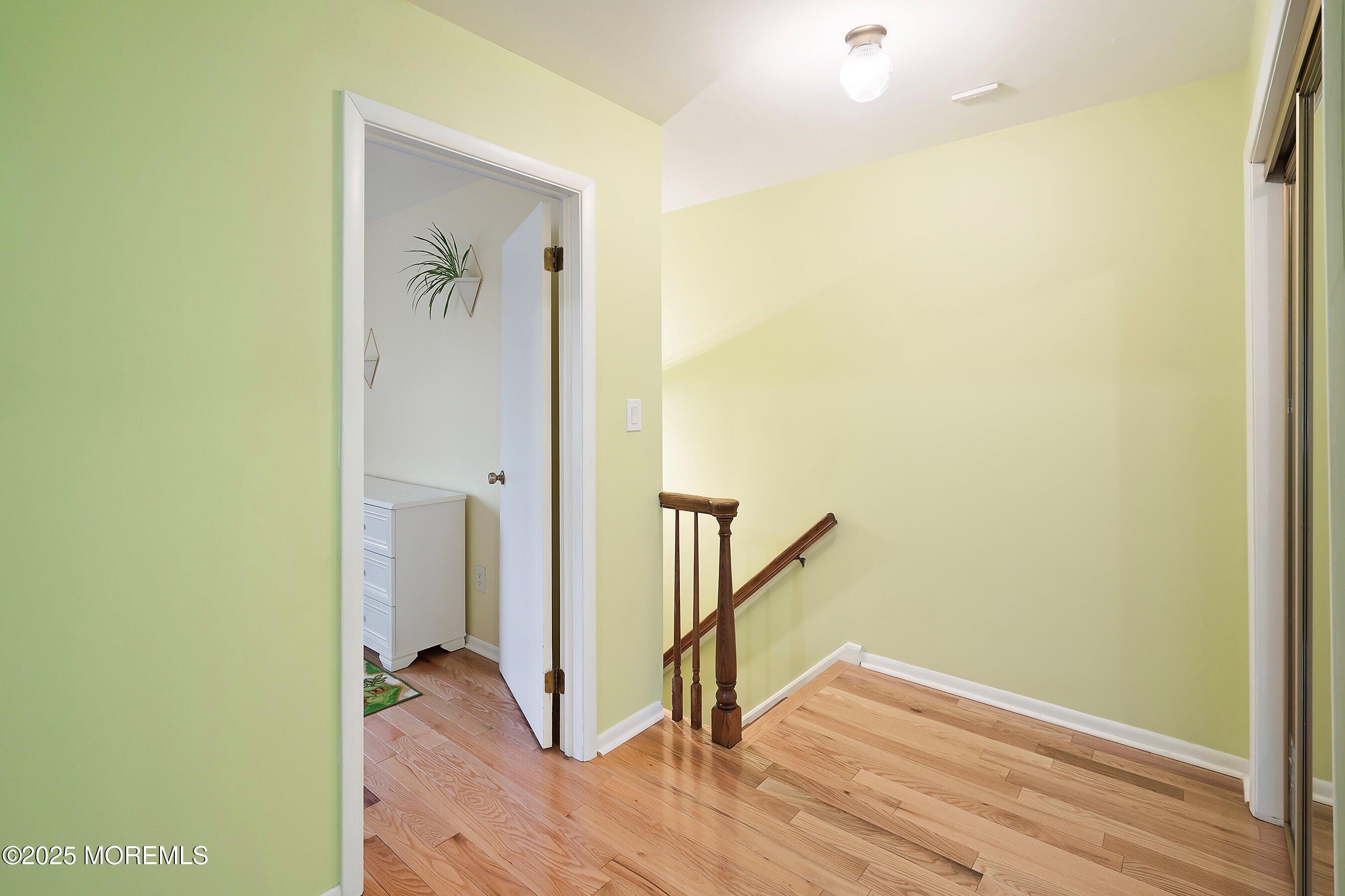 7 Staal Lane, Lodi, New Jersey image 18