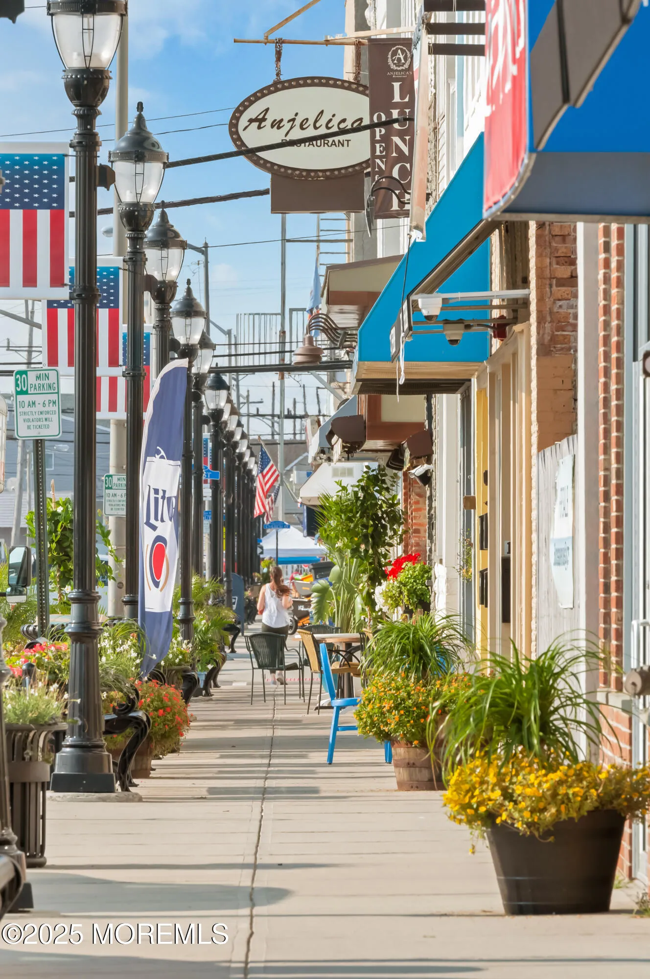 Sea Bright, New Jersey 07760, United States, 4 Bedrooms Bedrooms, ,1 BathroomBathrooms,Residential,Active,133076