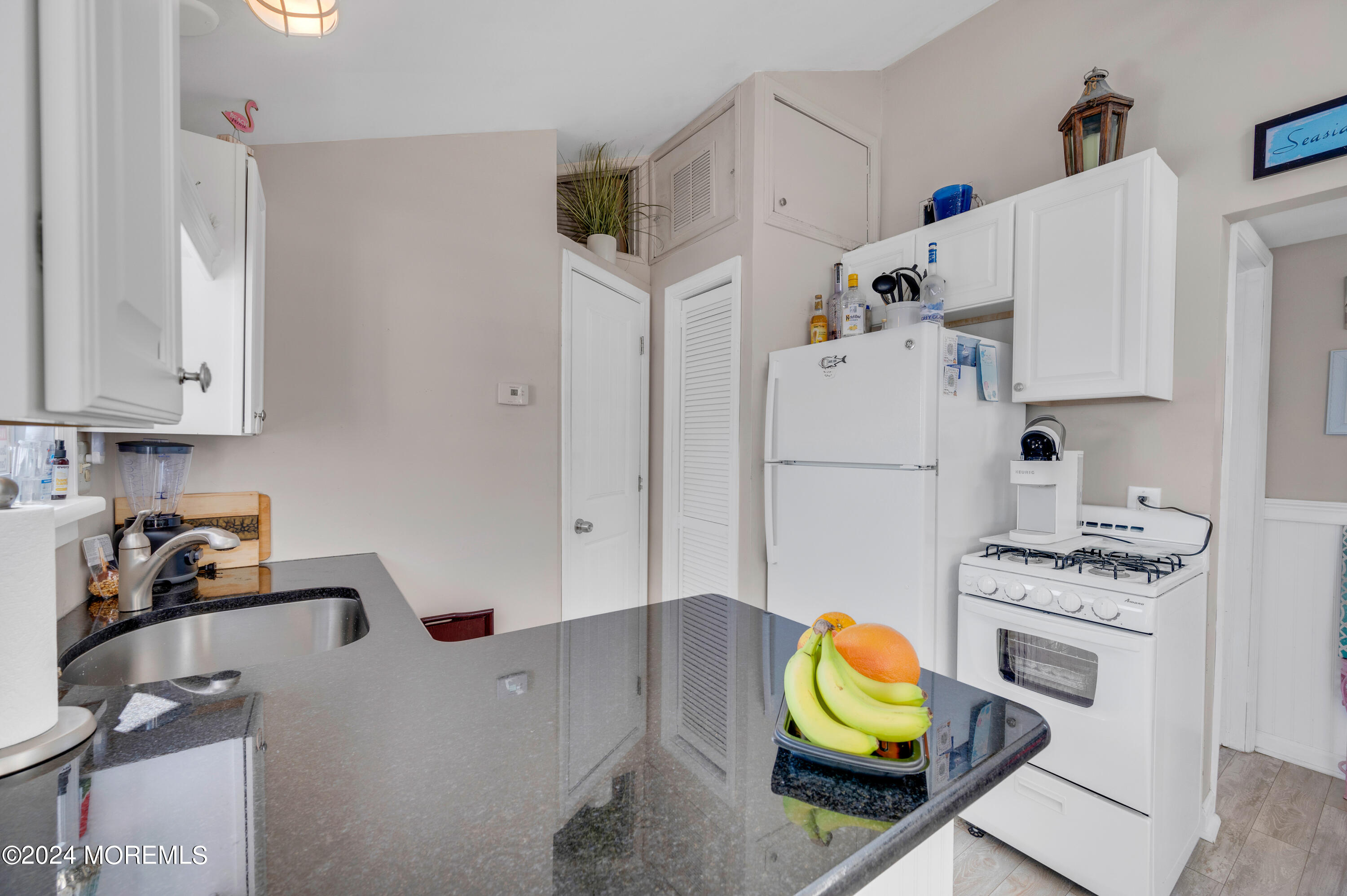 433 Bayside Terrace #2, Seaside Heights, New Jersey image 22