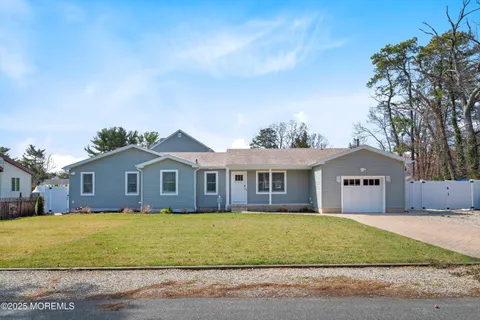 MLS: 22508453