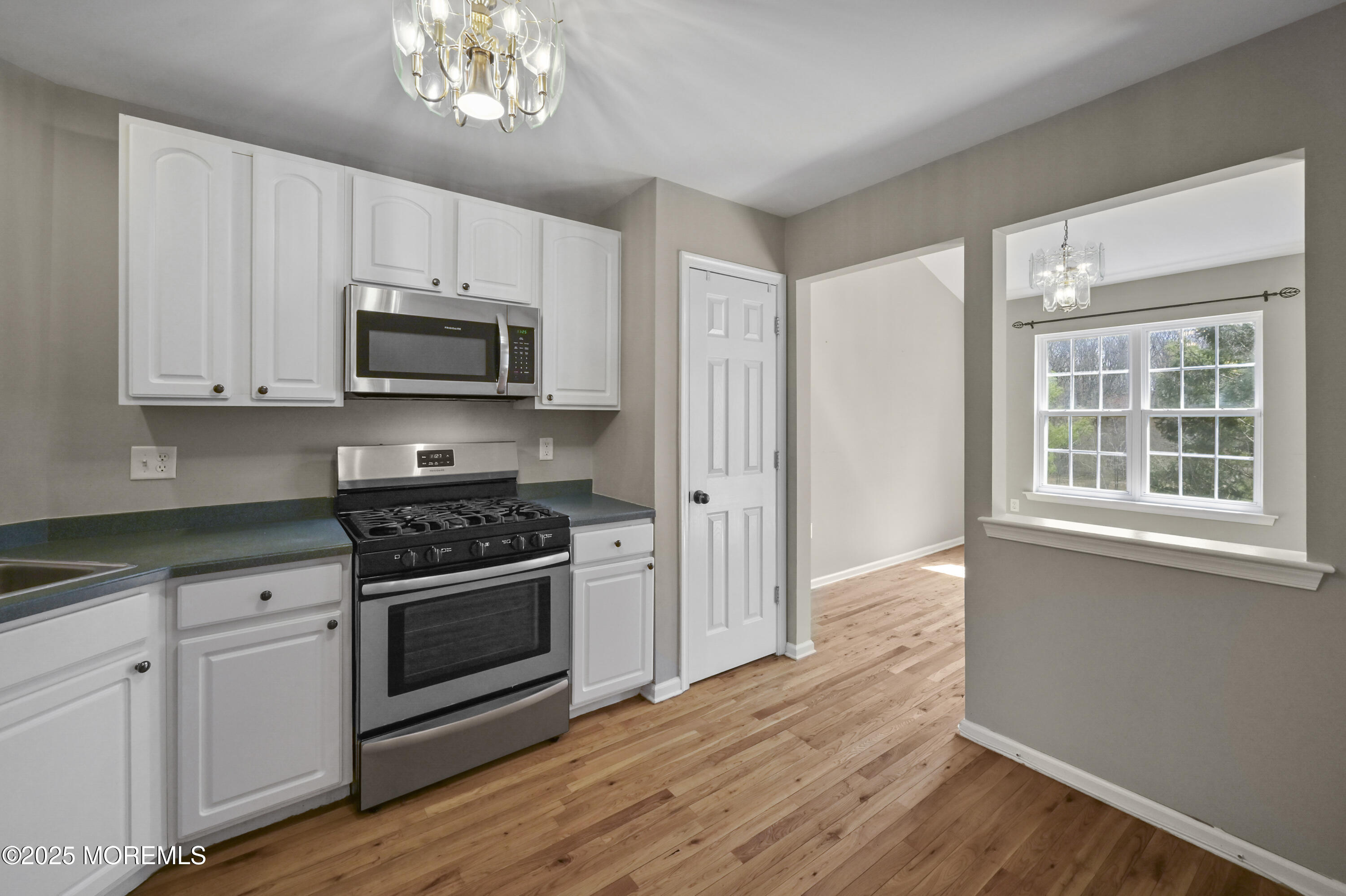 21 Capica Court, South Amboy, New Jersey image 13