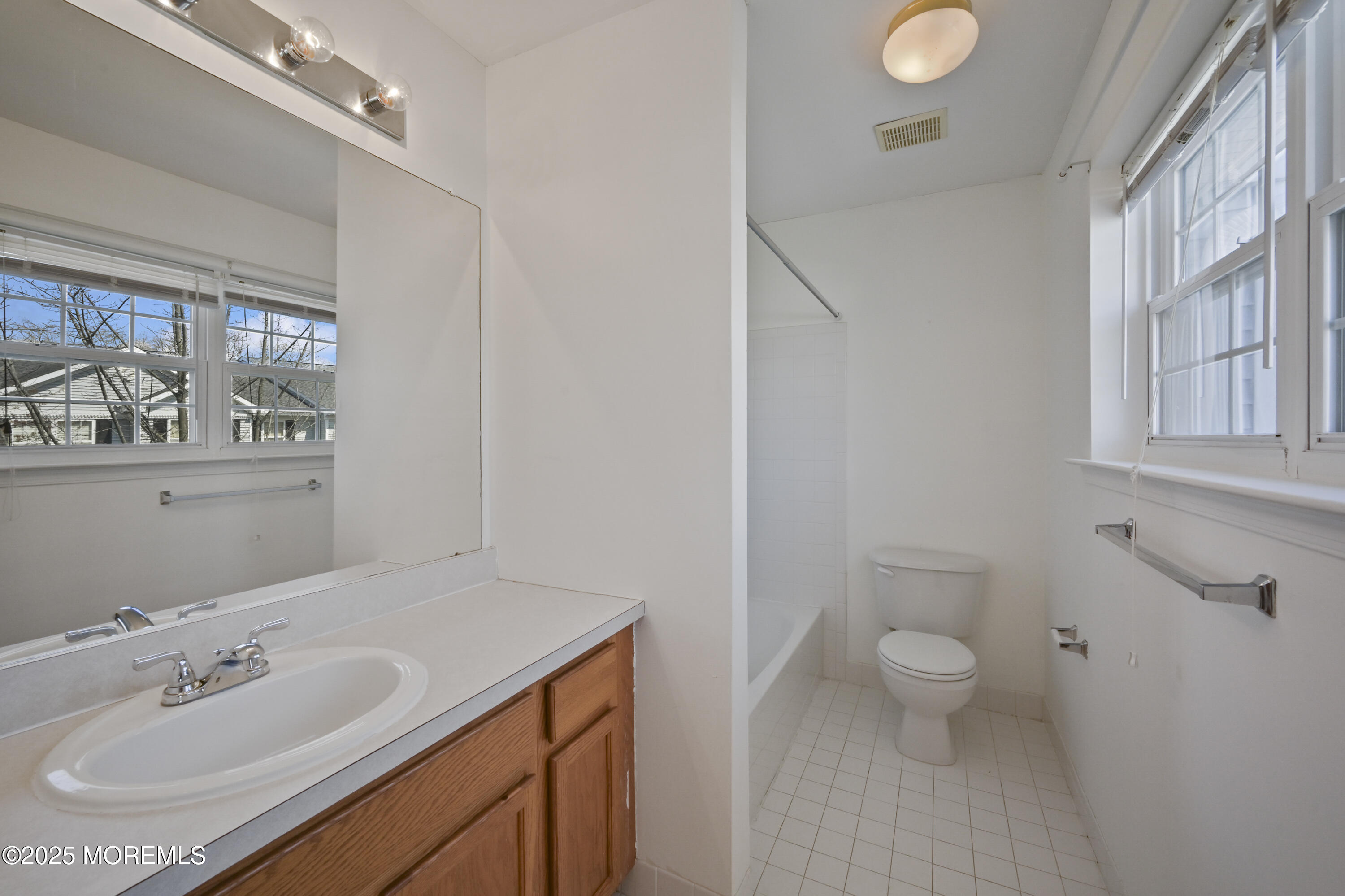 21 Capica Court, South Amboy, New Jersey image 25