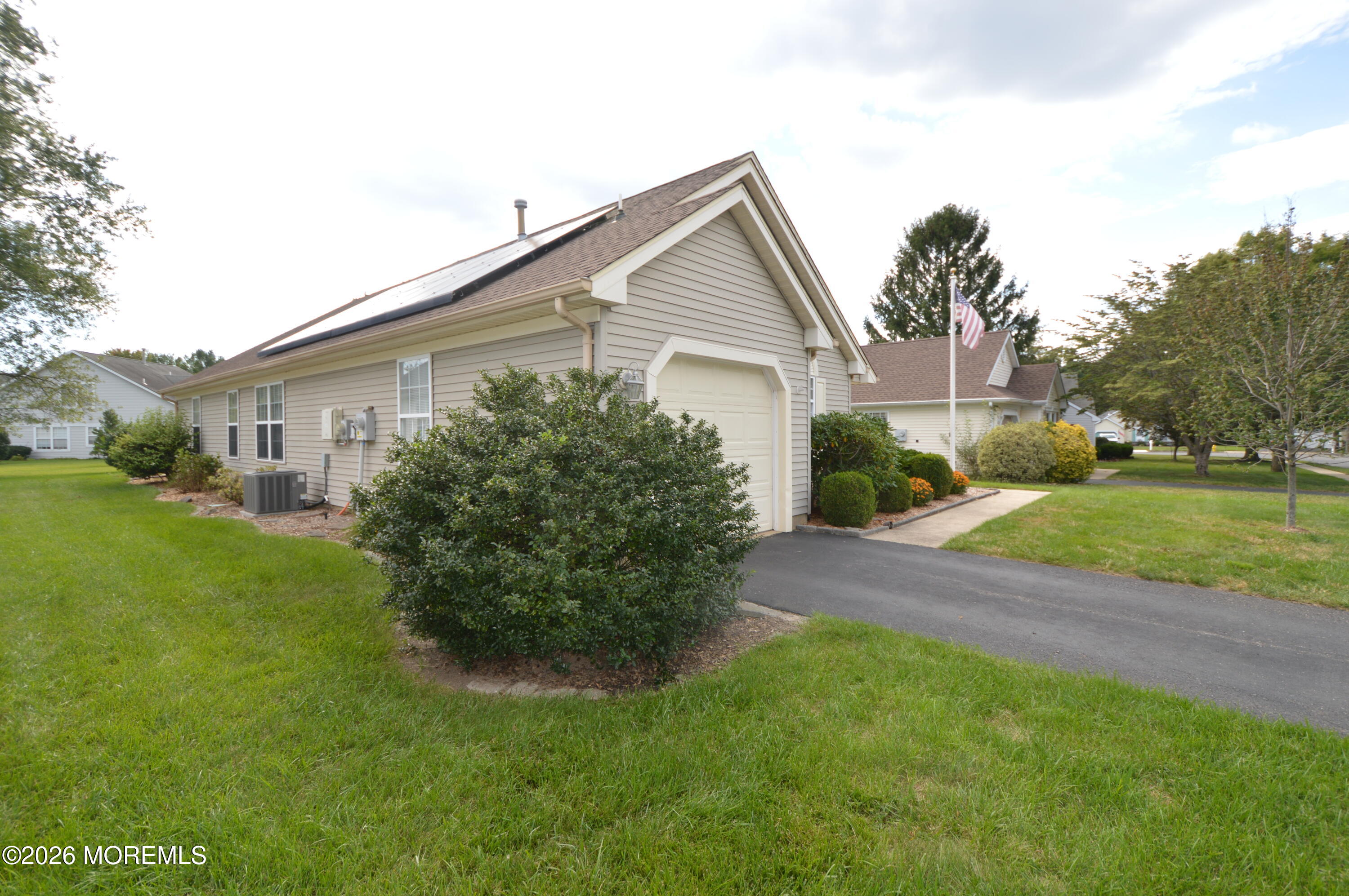 2748 Meadow Lake Drive