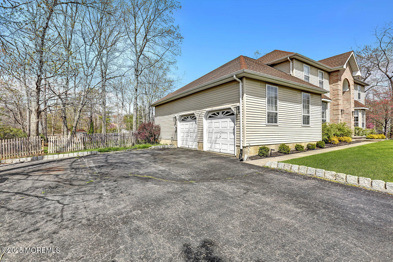 12 Arrowhead Circle, Jackson, New Jersey image 43