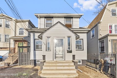 Homes For Sale - 239 S 19th Street<br/> Newark, NJ 07103