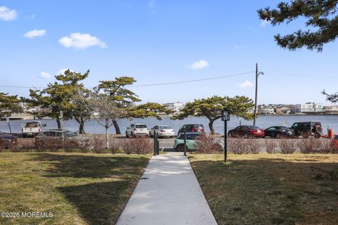 Condo For Sale - 300 Deal Lake Drive #16<br/> Asbury Park, NJ 07712
