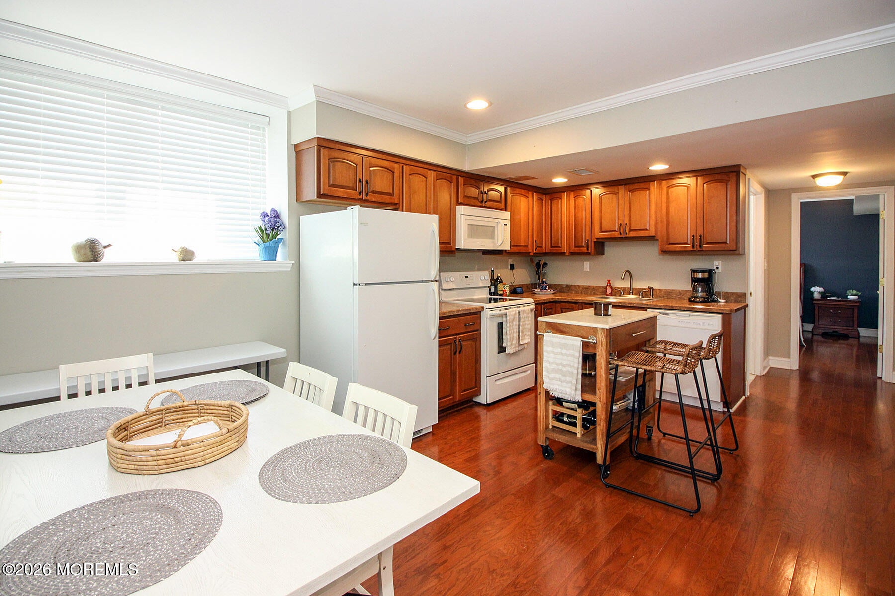 15 Garfield Avenue 102